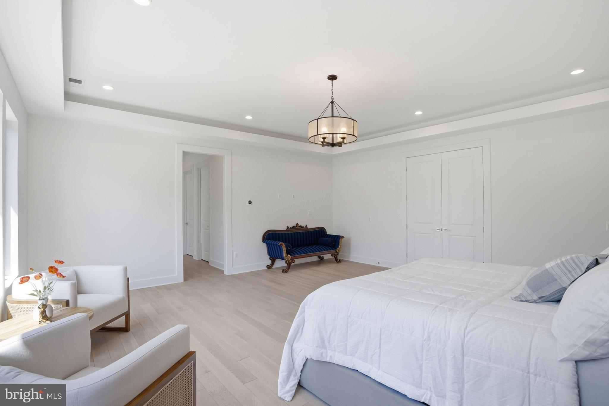 BROOKHAVEN - Residential