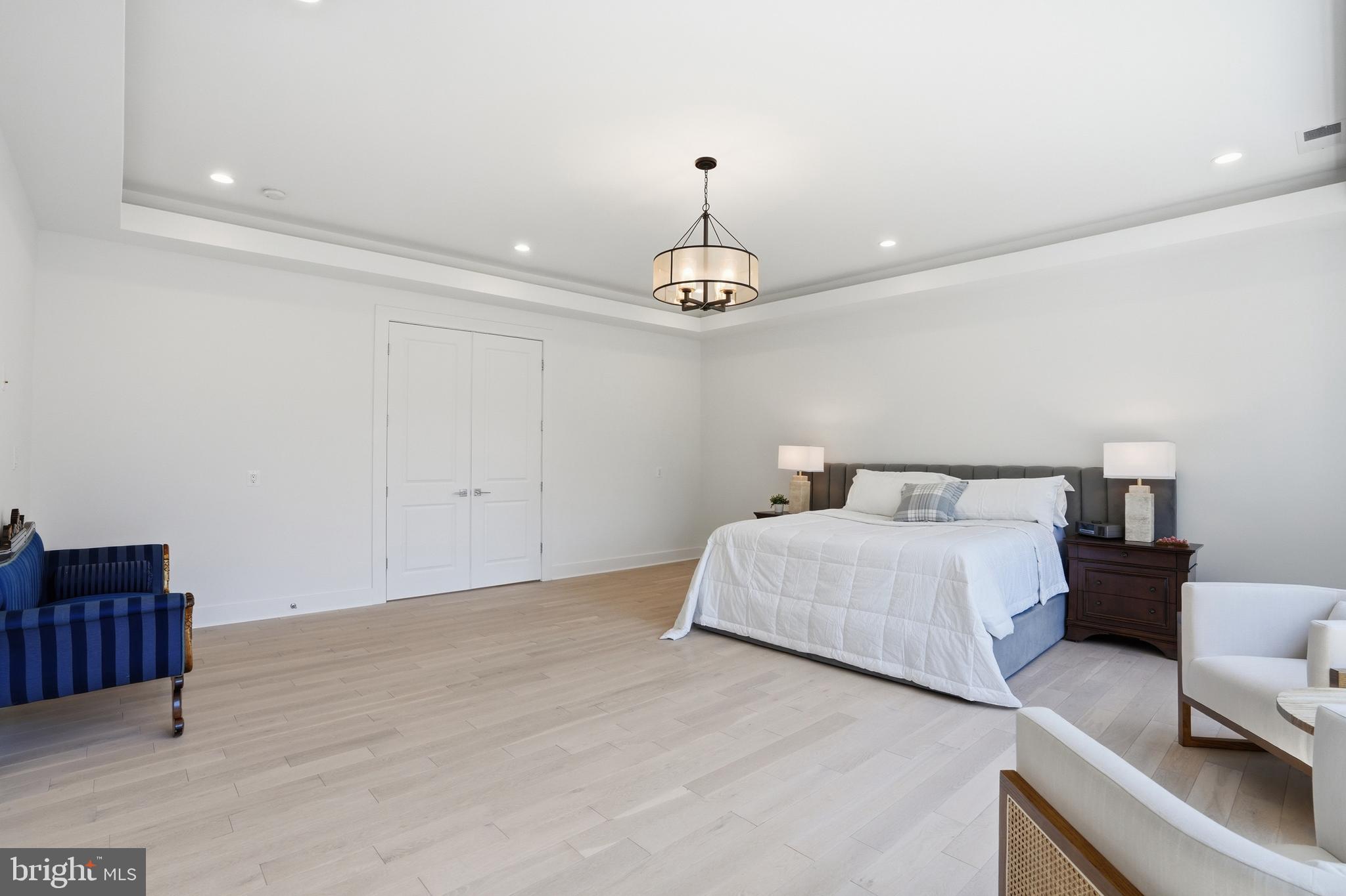 BROOKHAVEN - Residential