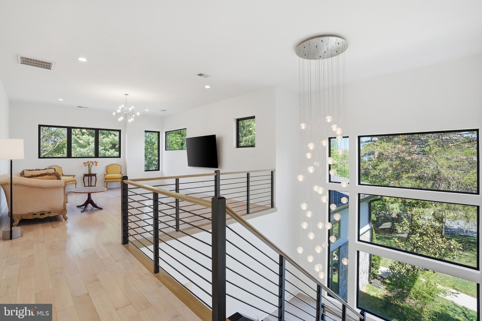 BROOKHAVEN - Residential