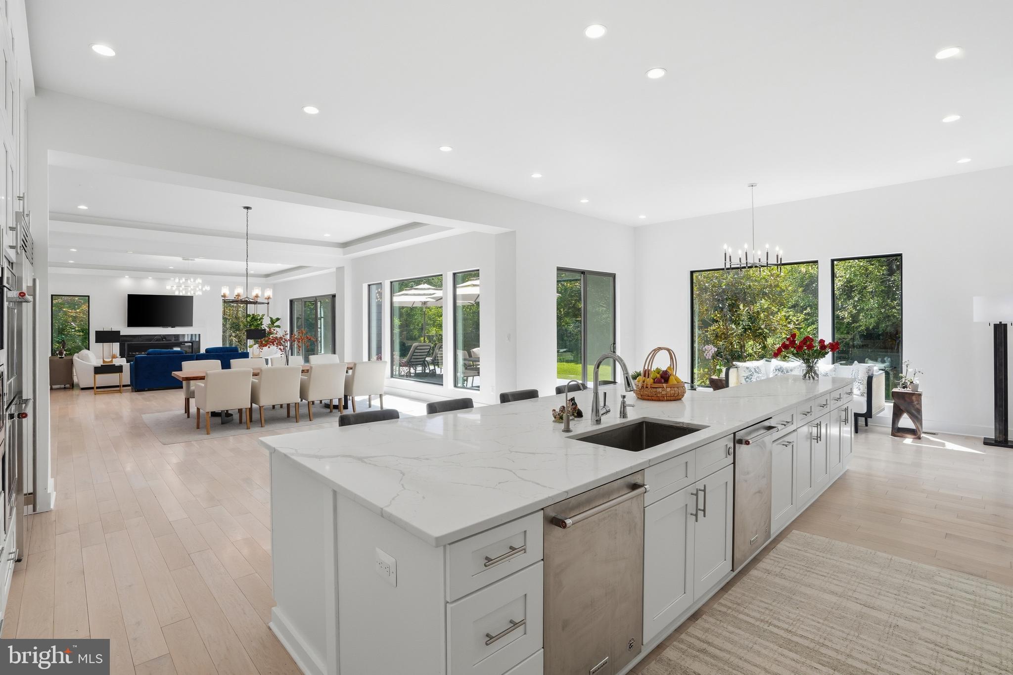 BROOKHAVEN - Residential