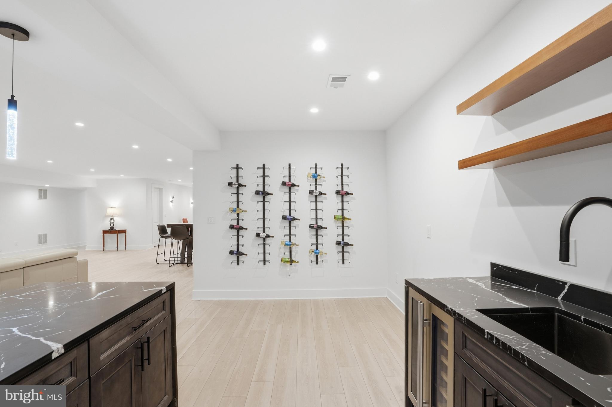 BROOKHAVEN - Residential