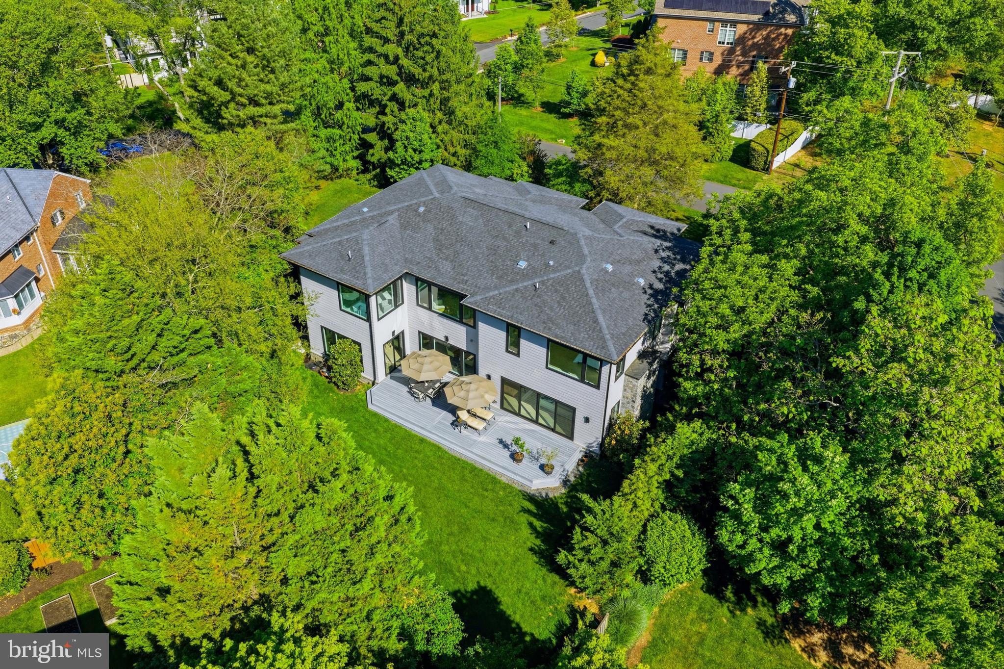 BROOKHAVEN - Residential