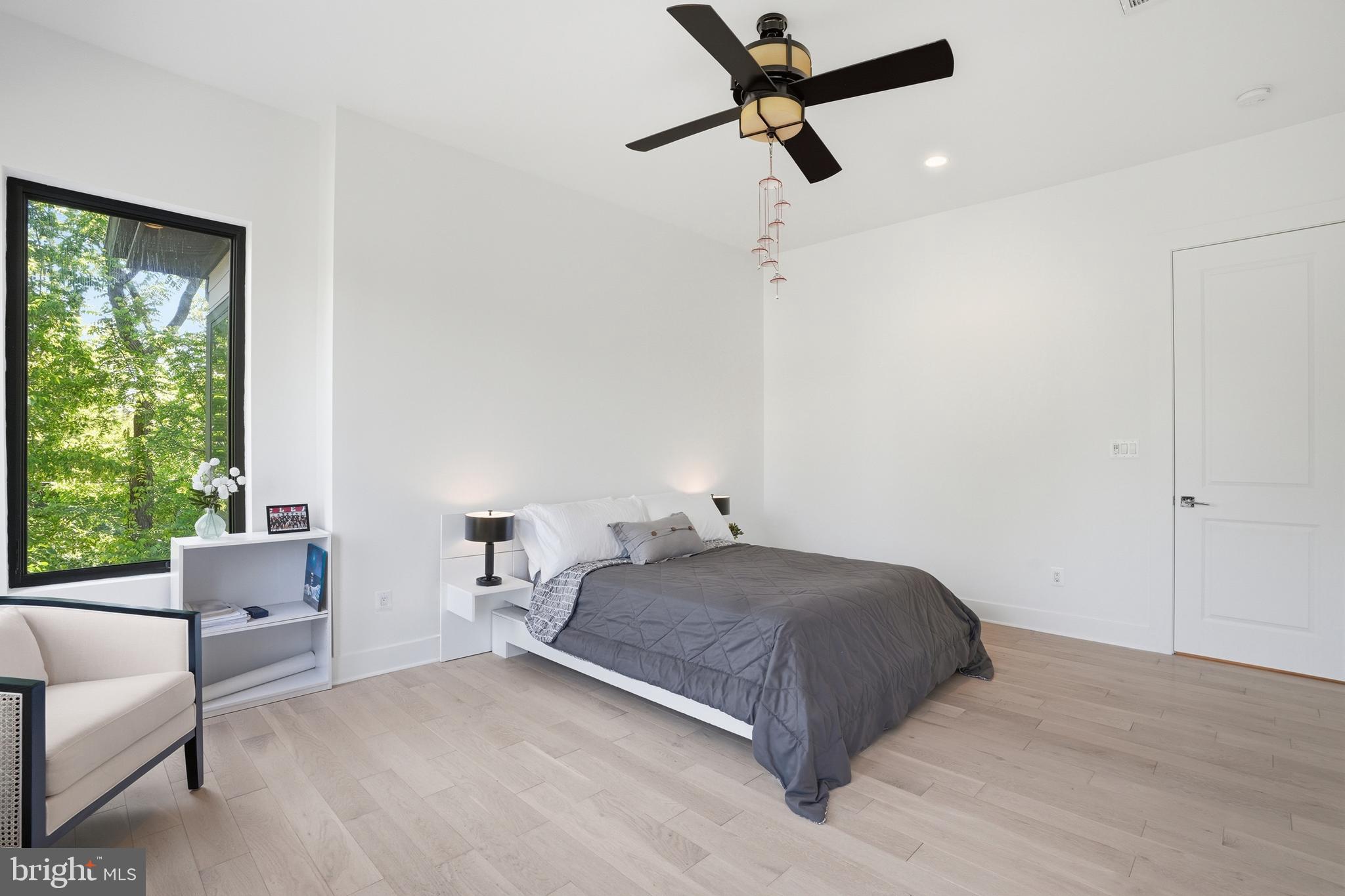 BROOKHAVEN - Residential