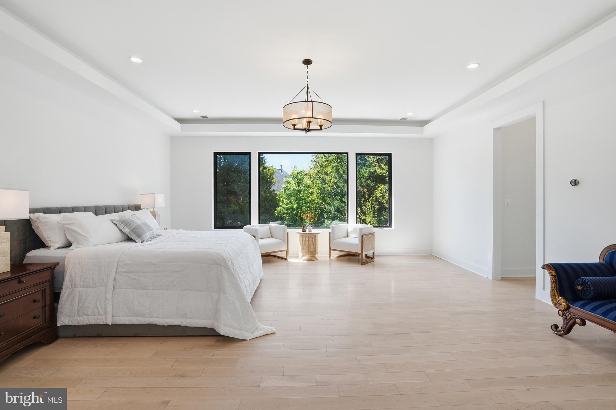 BROOKHAVEN - Residential