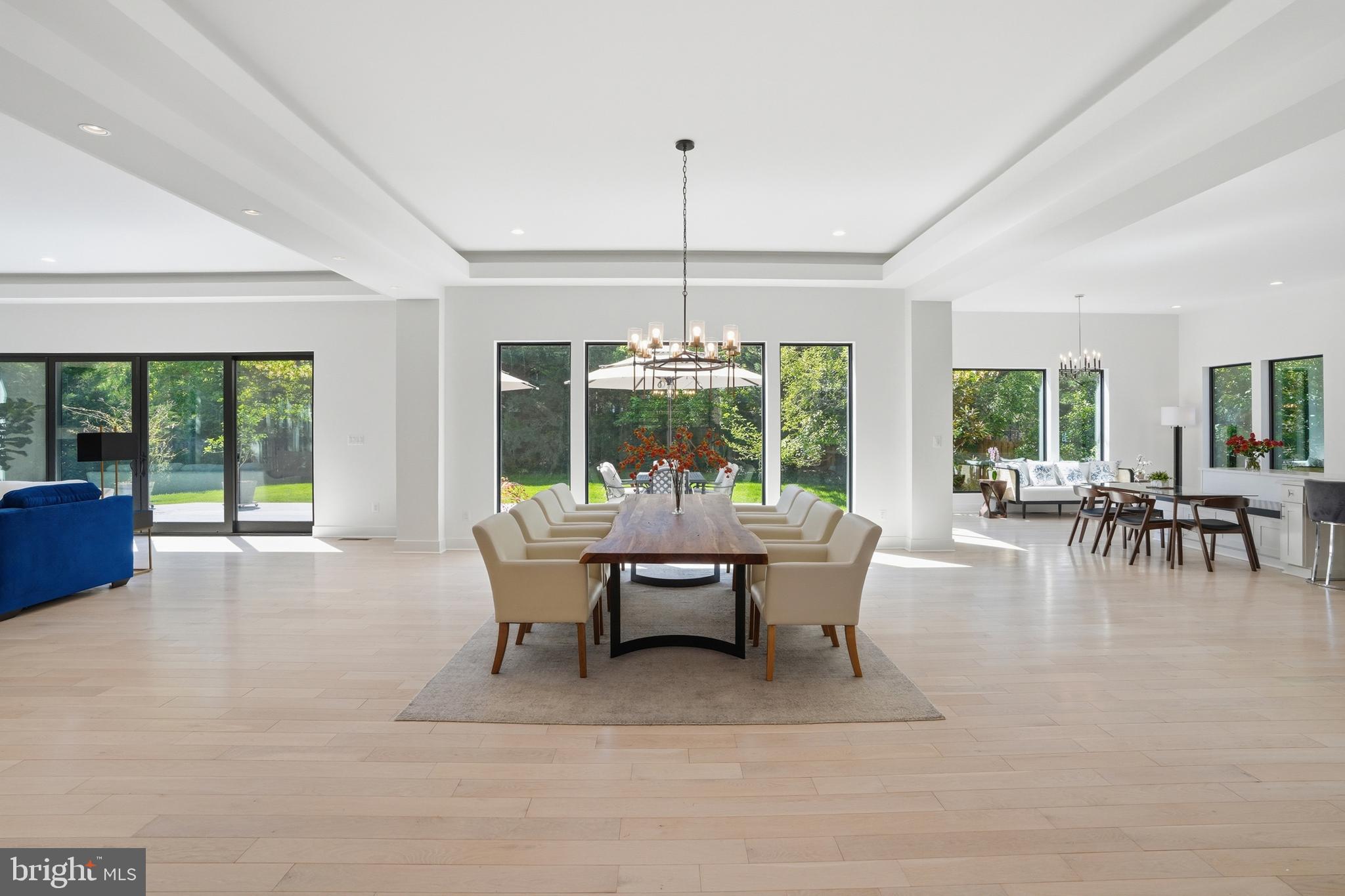 BROOKHAVEN - Residential