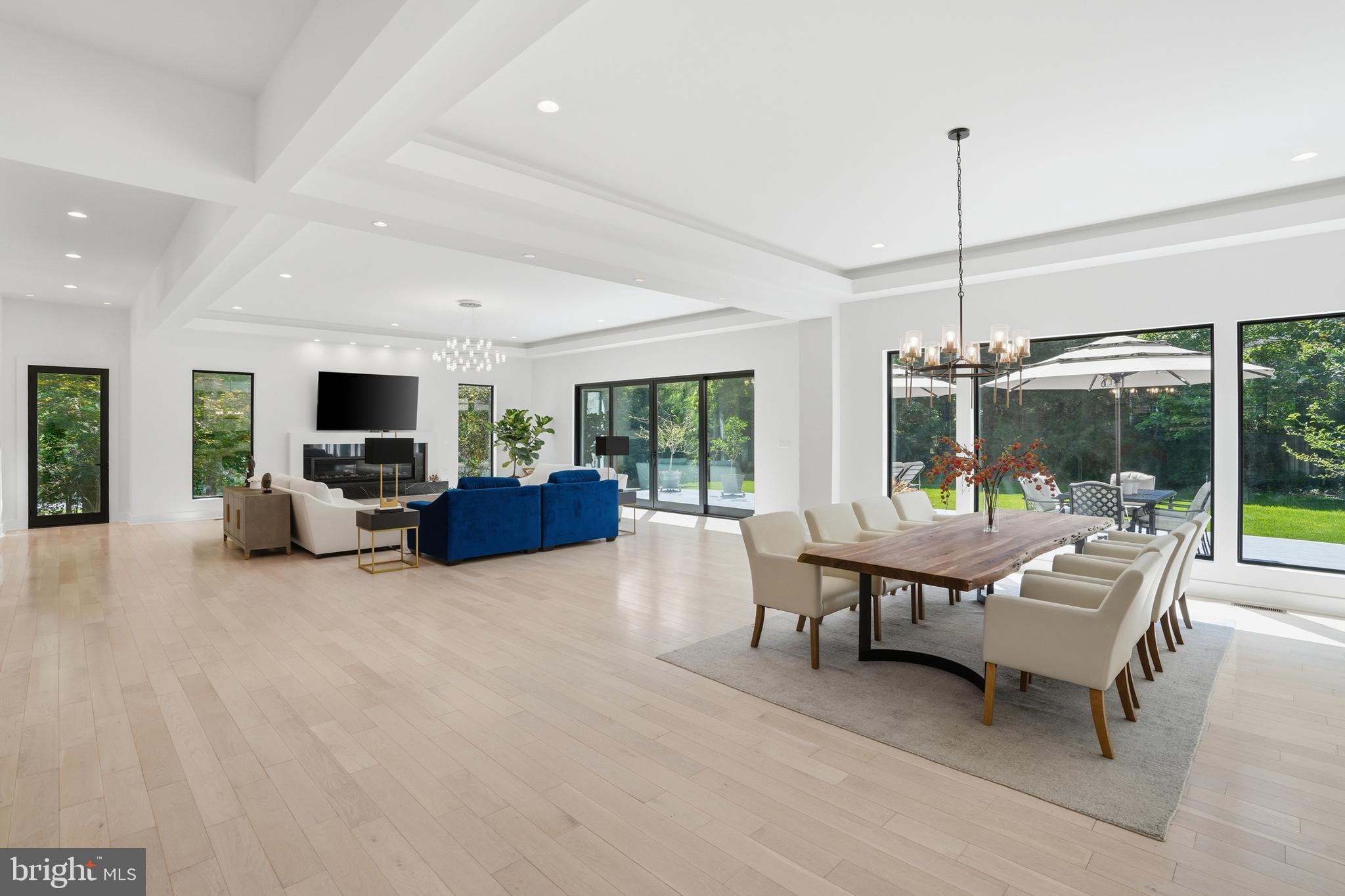 BROOKHAVEN - Residential