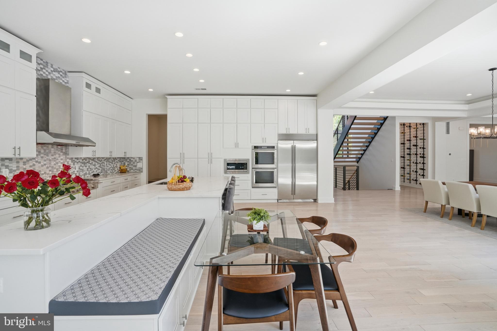 BROOKHAVEN - Residential