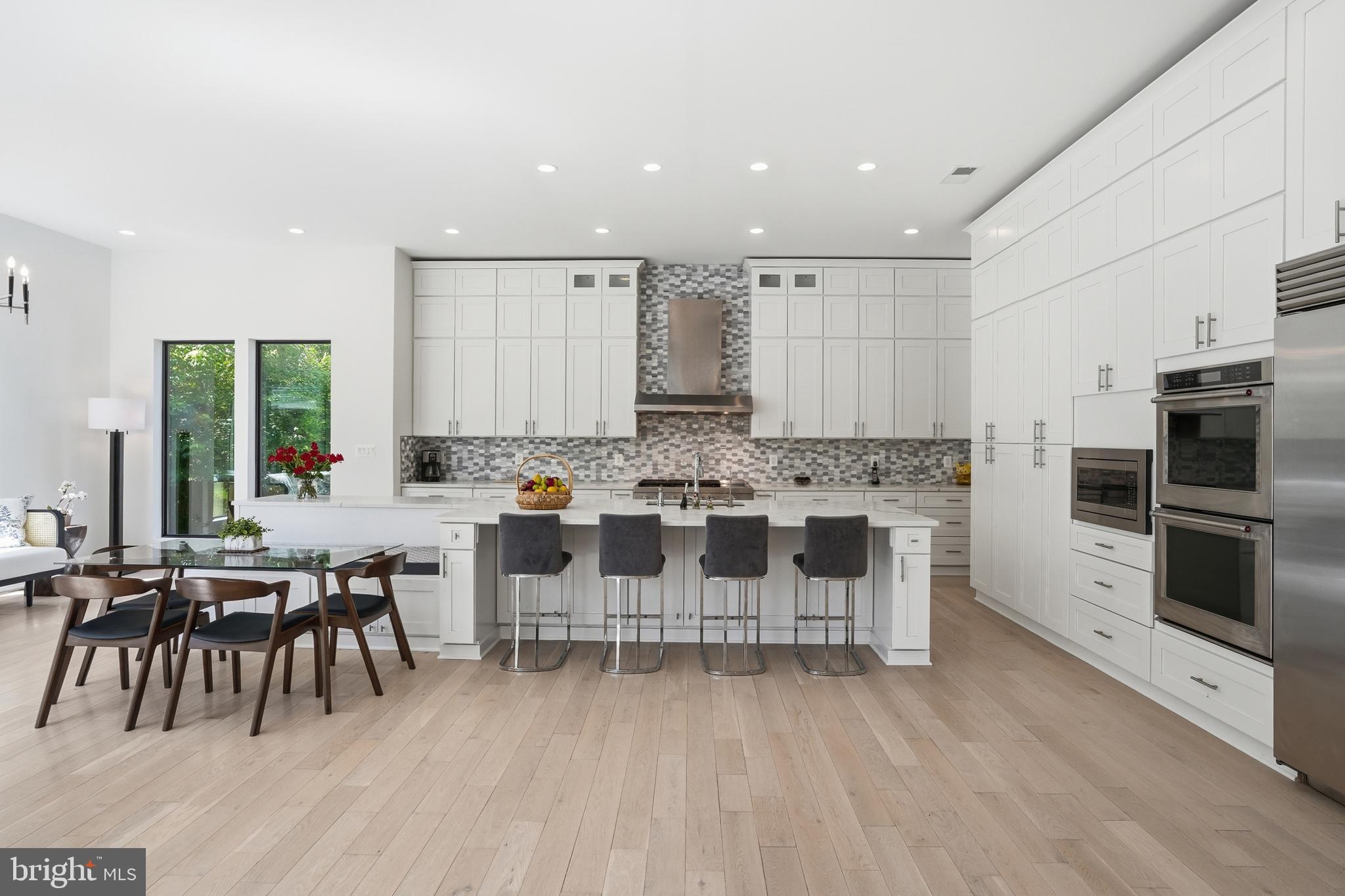 BROOKHAVEN - Residential