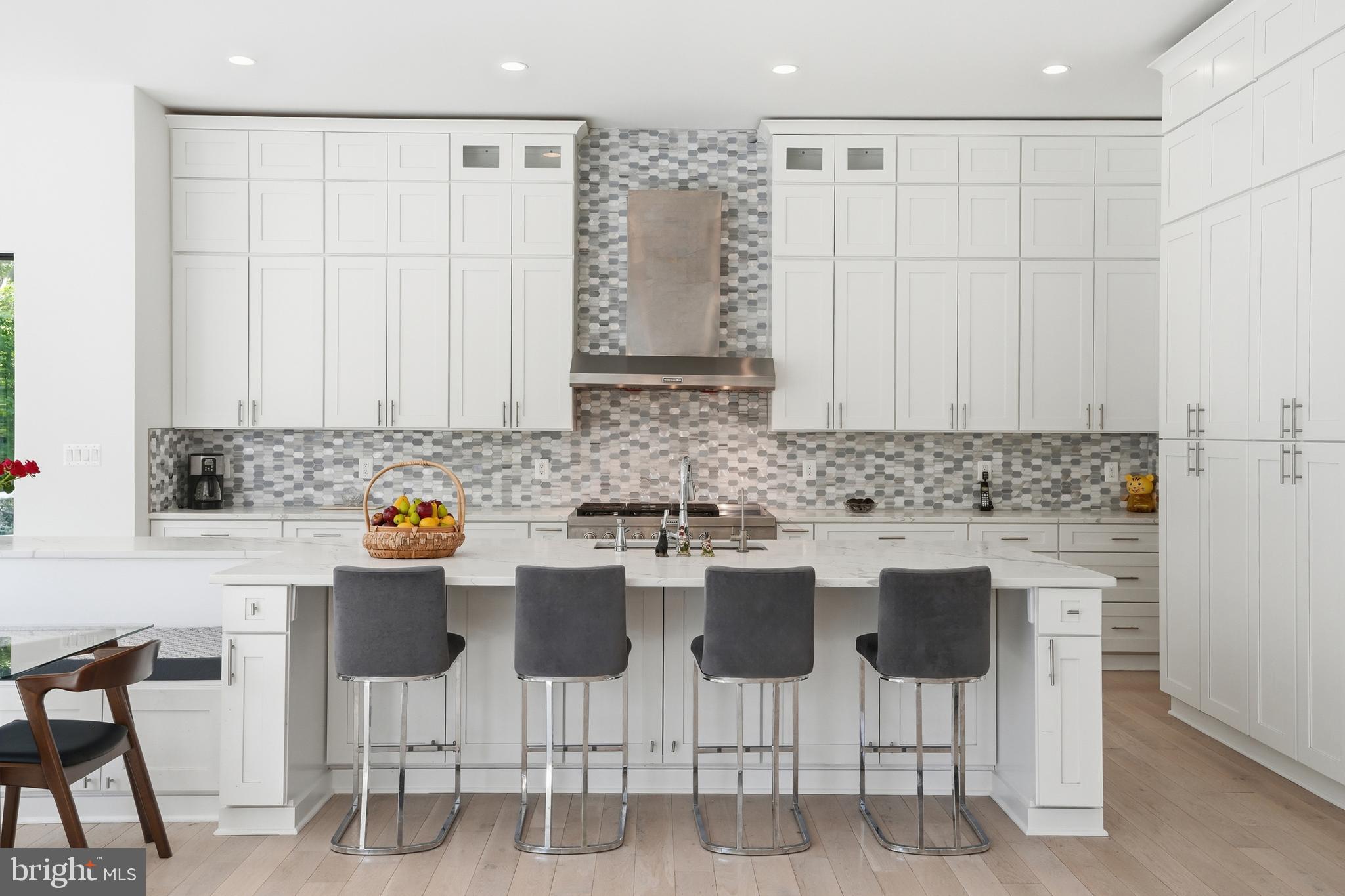 BROOKHAVEN - Residential