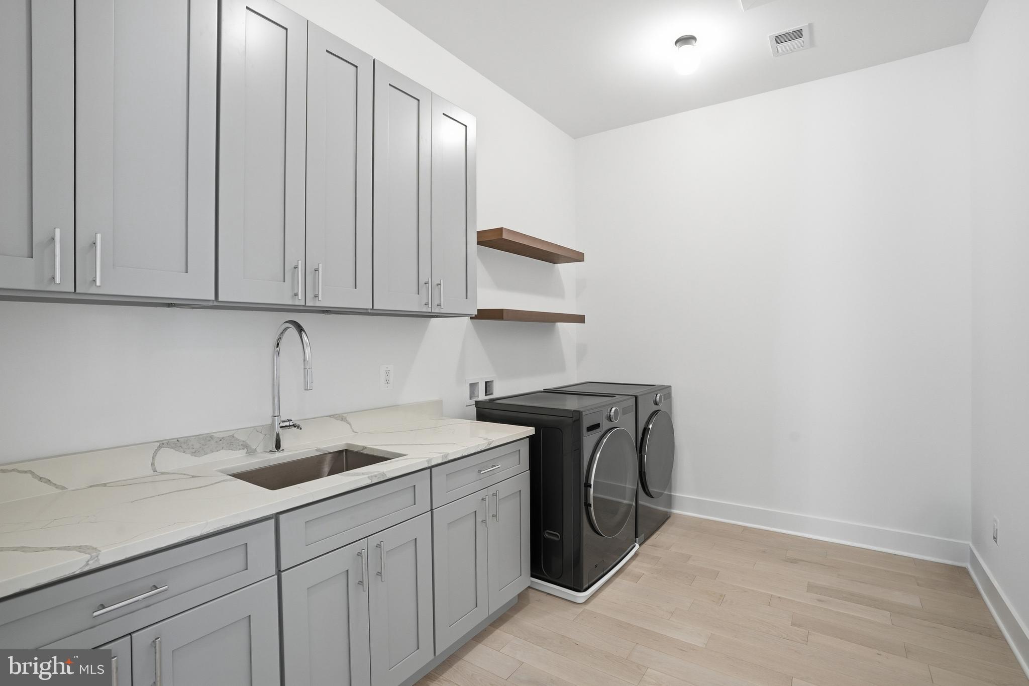 BROOKHAVEN - Residential