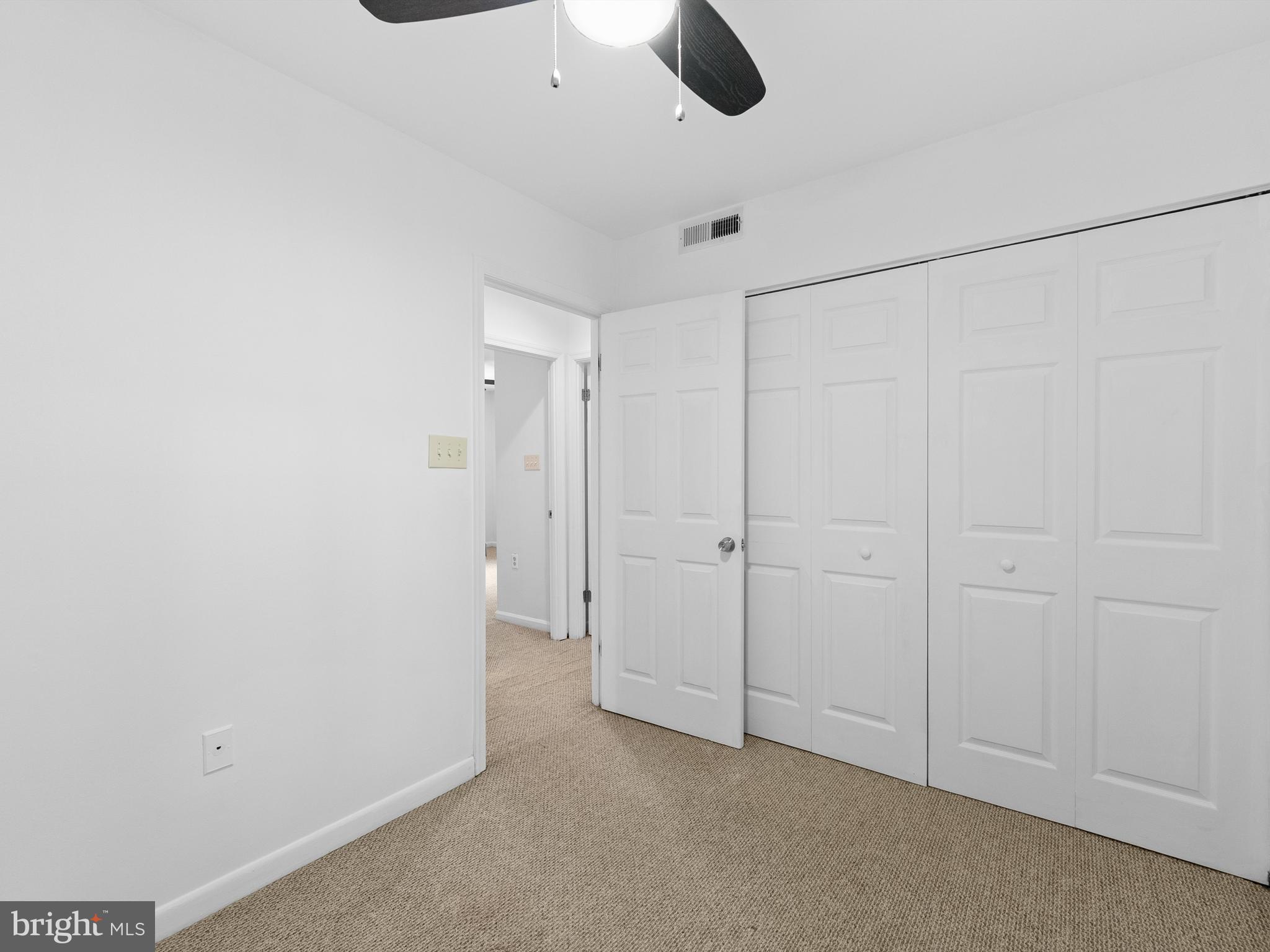 RESTON - Residential Lease