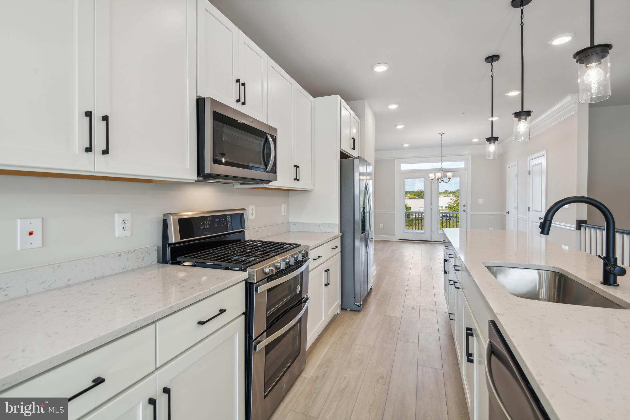 VISTA GARDENS - Residential