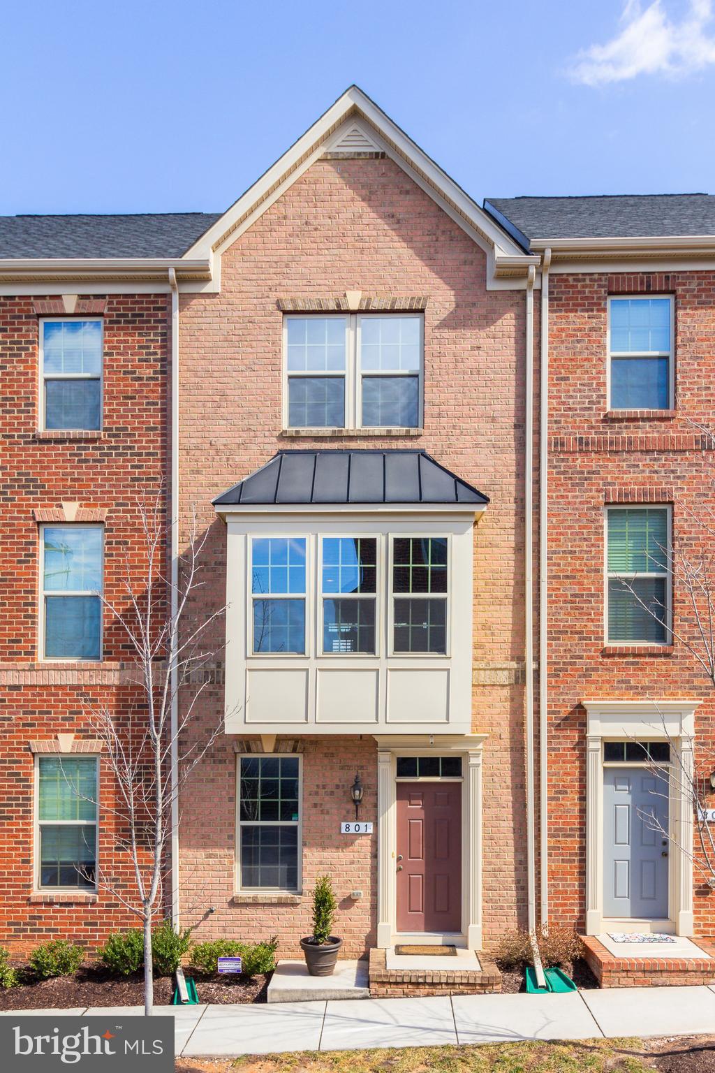 O'DONNELL SQUARE - Residential