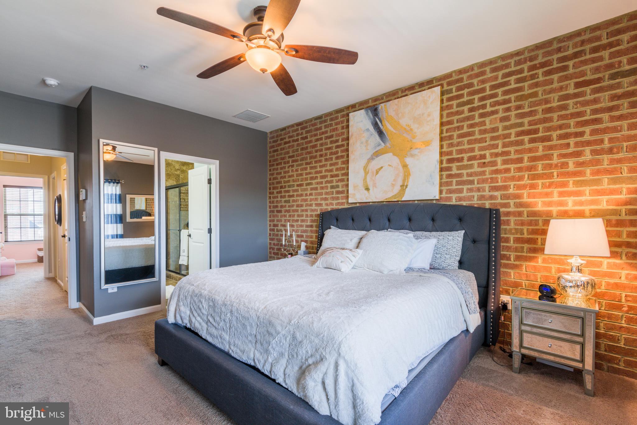 O'DONNELL SQUARE - Residential