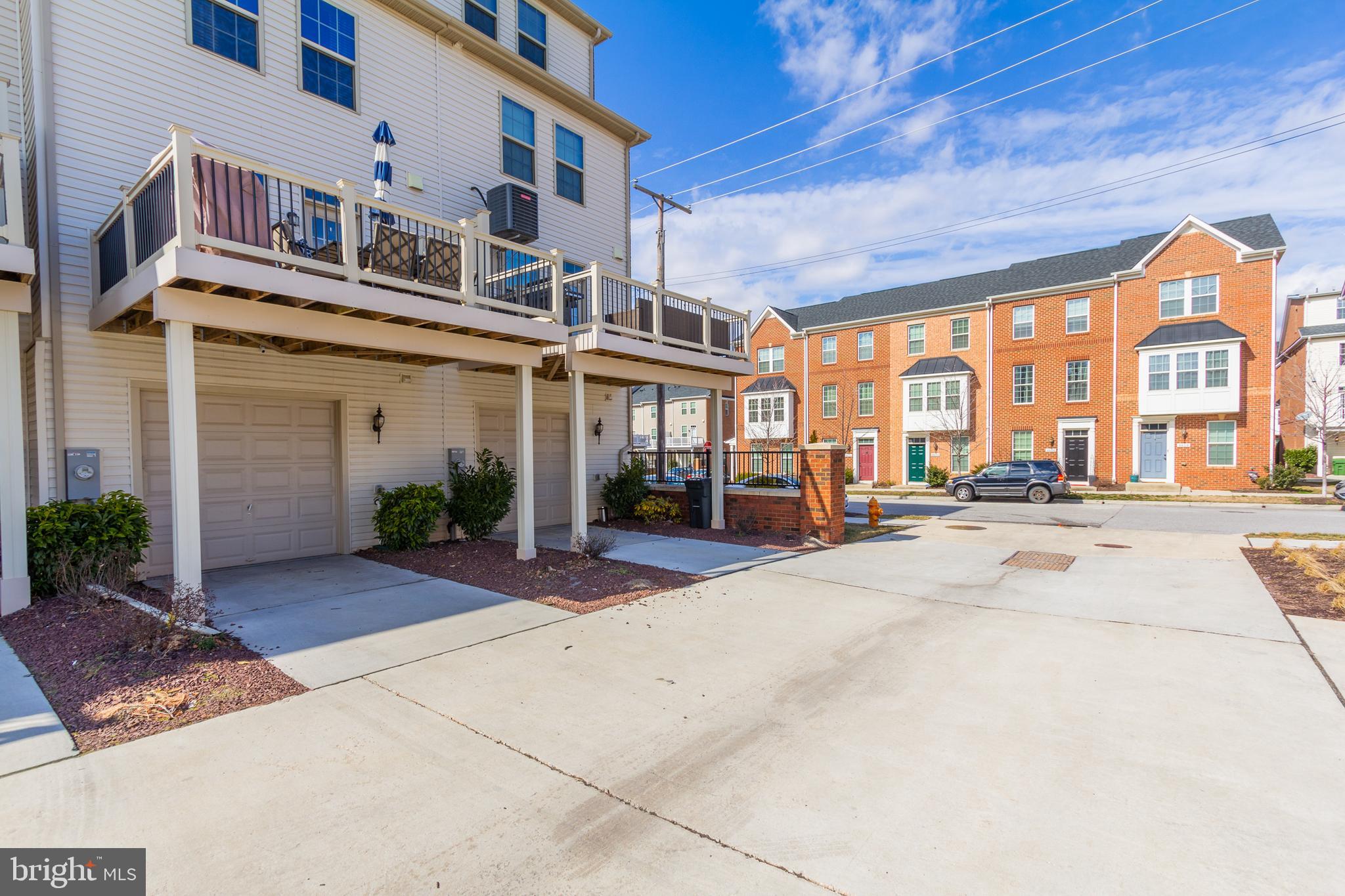 O'DONNELL SQUARE - Residential