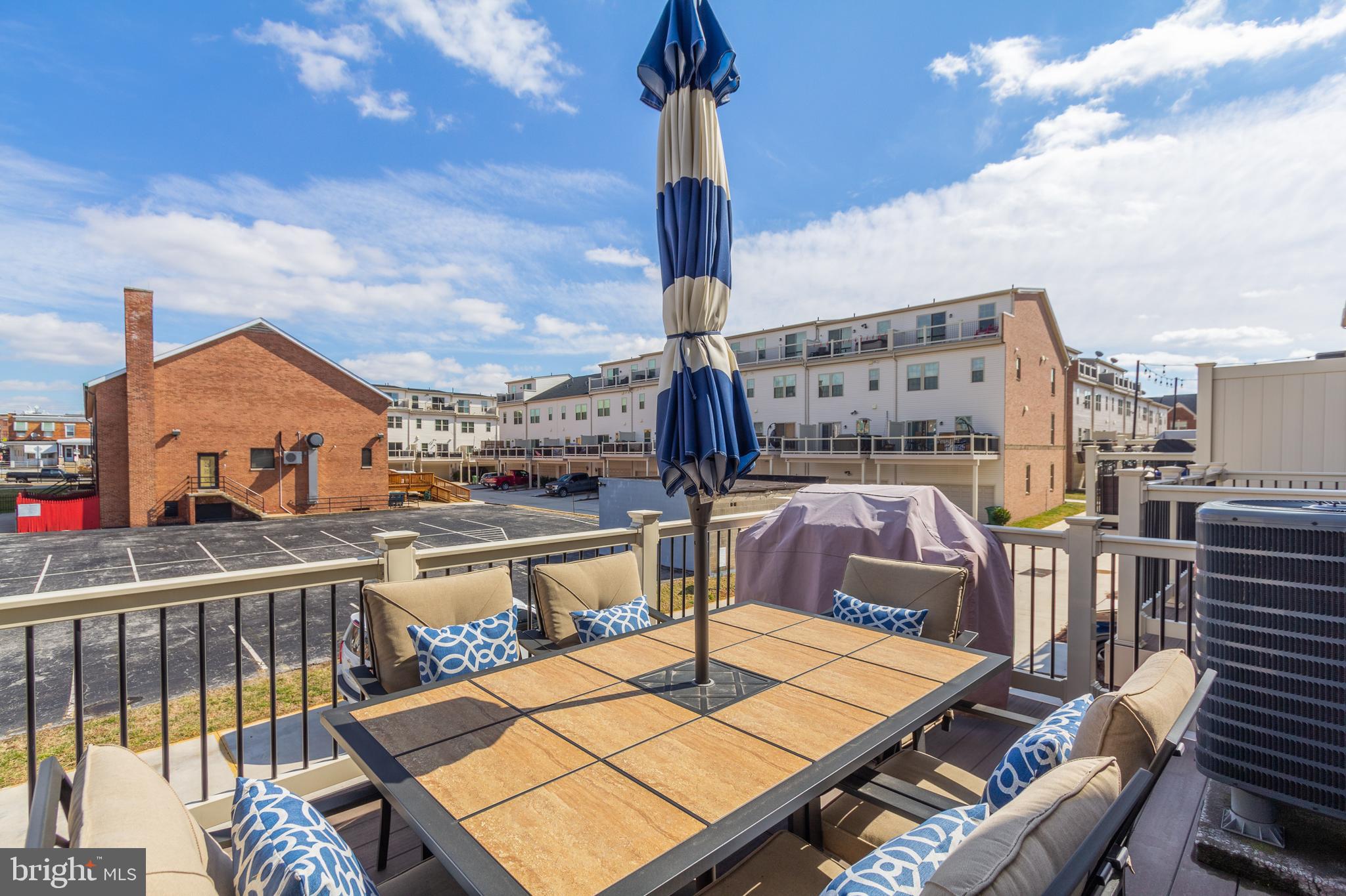 O'DONNELL SQUARE - Residential