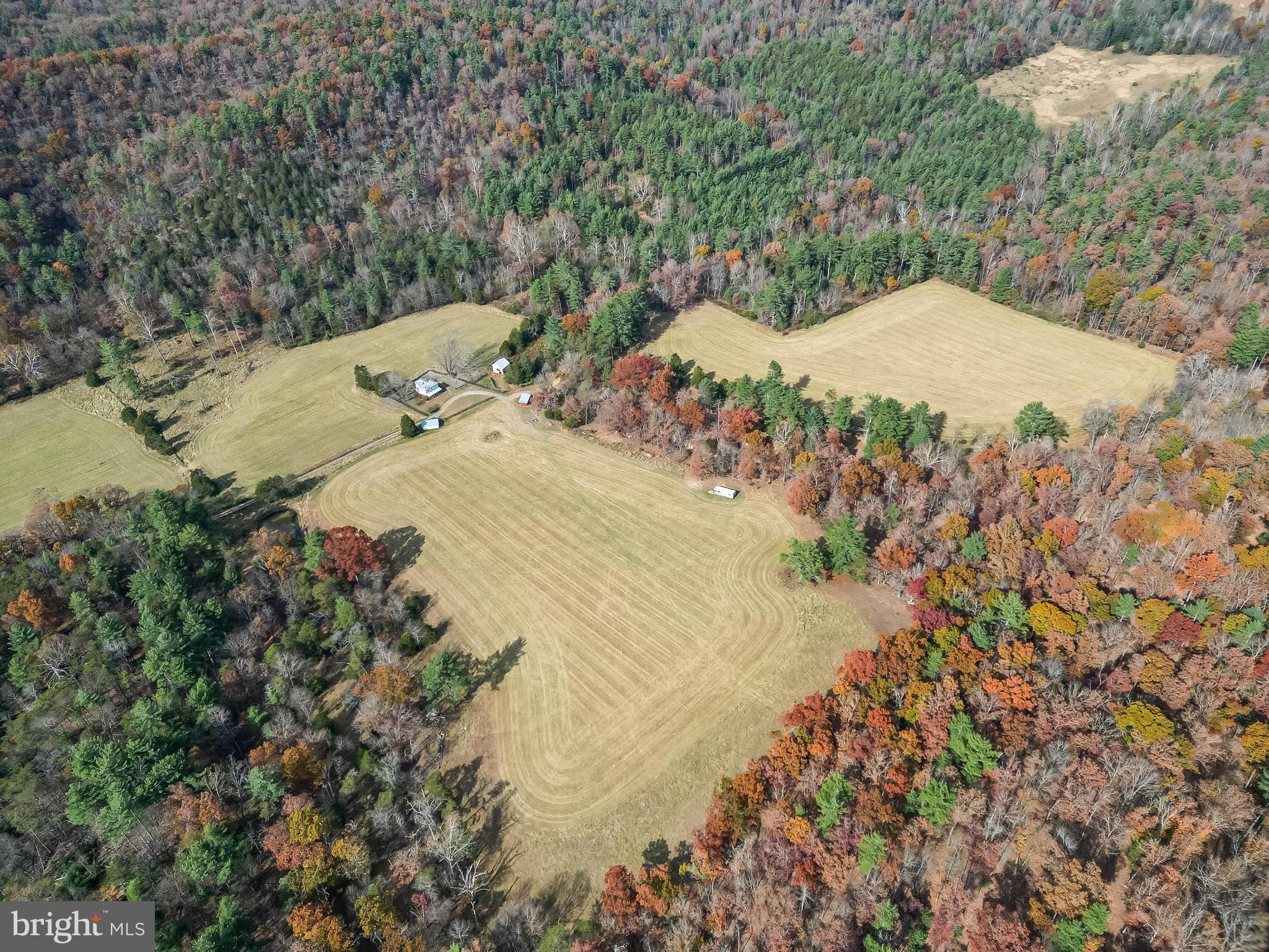 RUNIONS CREEK - Residential