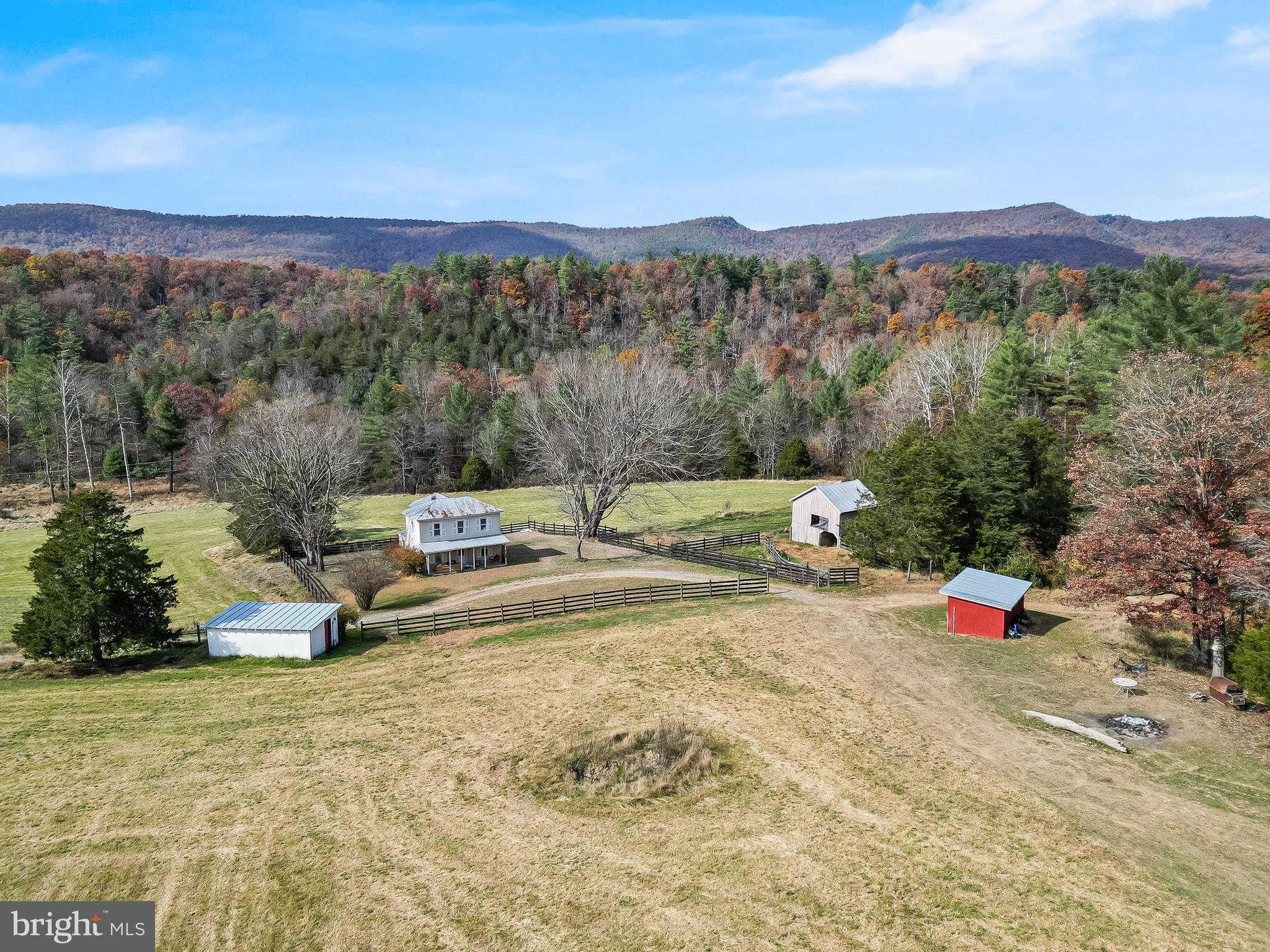 RUNIONS CREEK - Residential