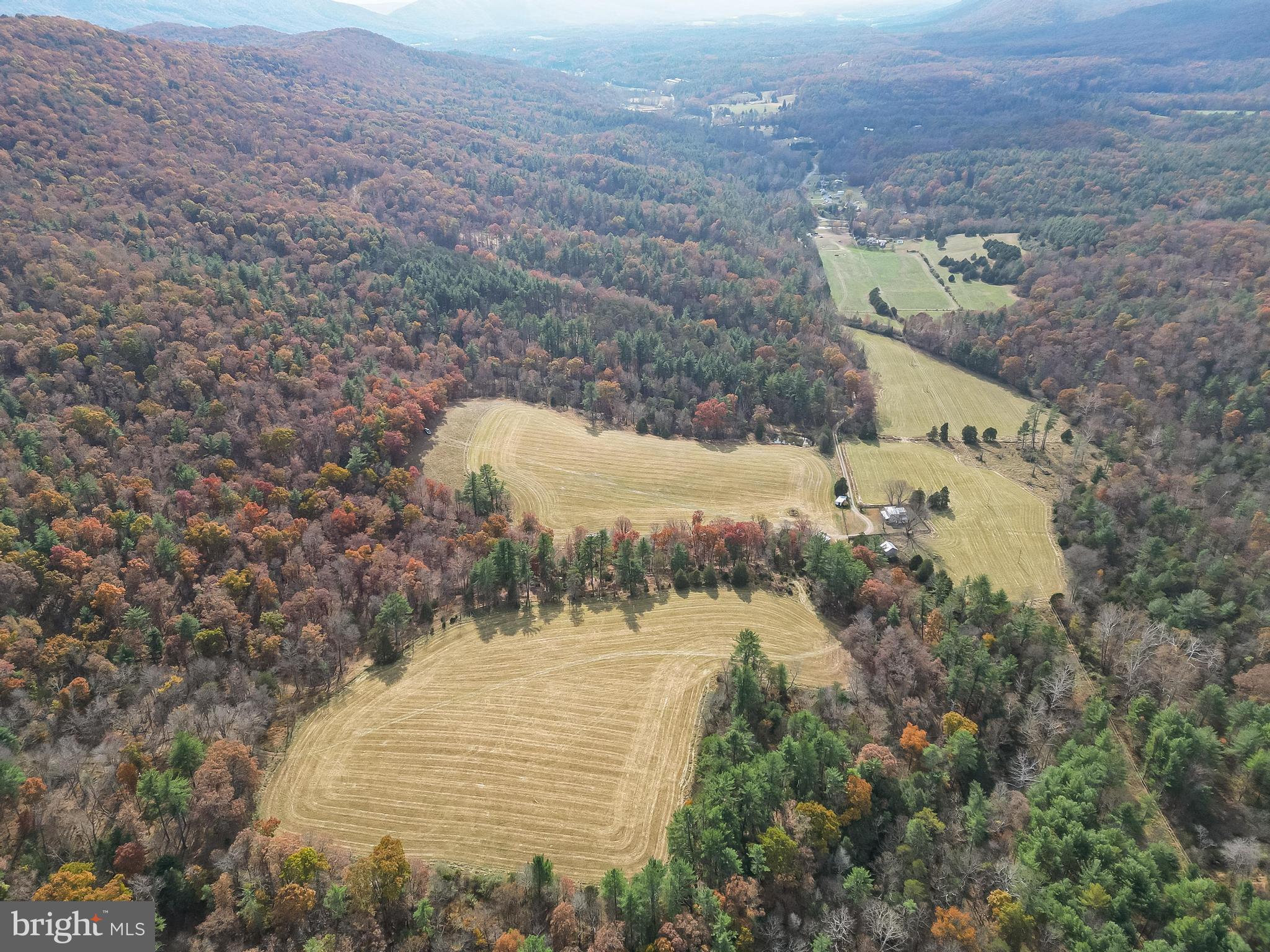 RUNIONS CREEK - Residential