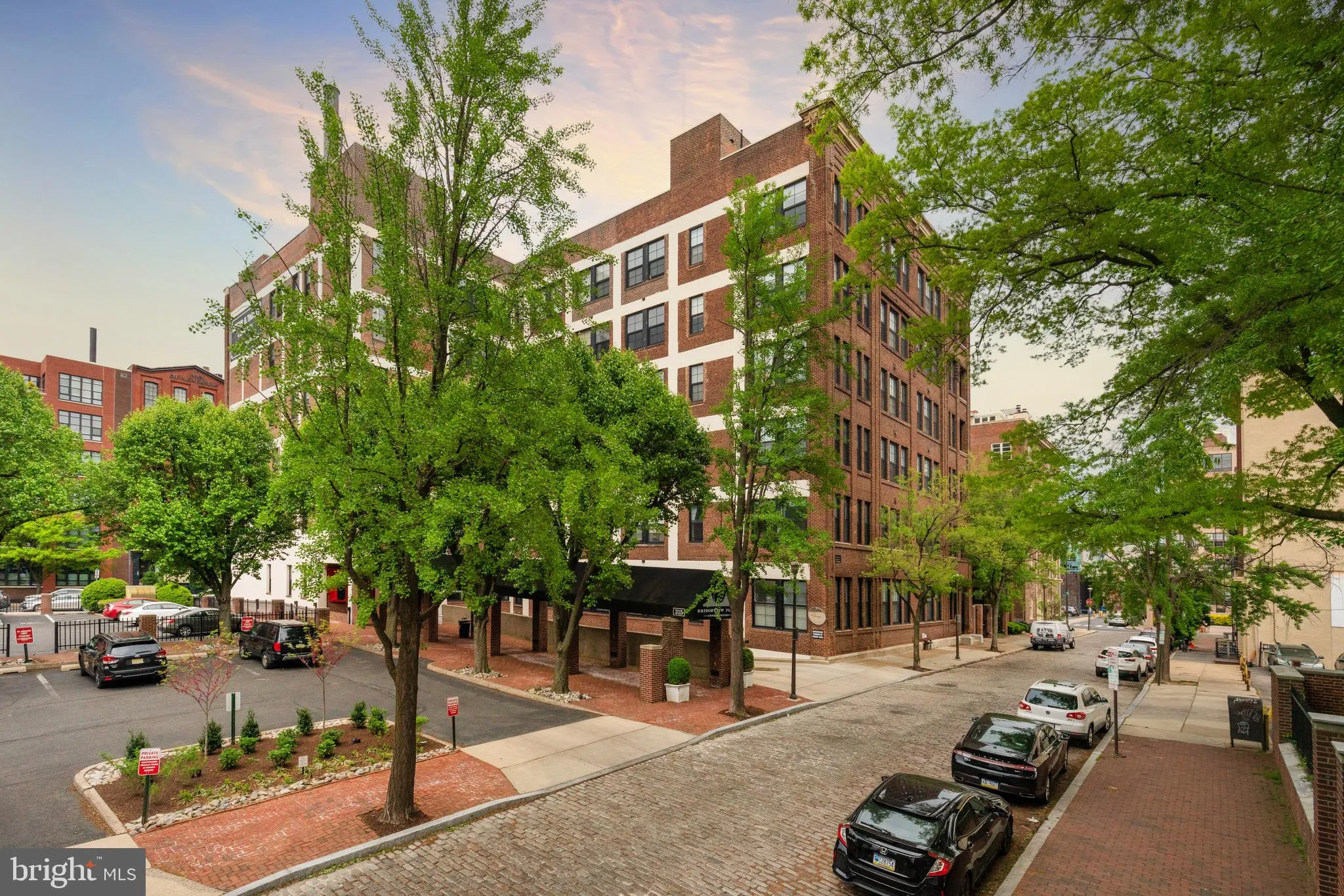 Philadelphia, Pennsylvania 19106, United States, 1 Bedroom Bedrooms, ,1 BathroomBathrooms,Residential,Active,130960