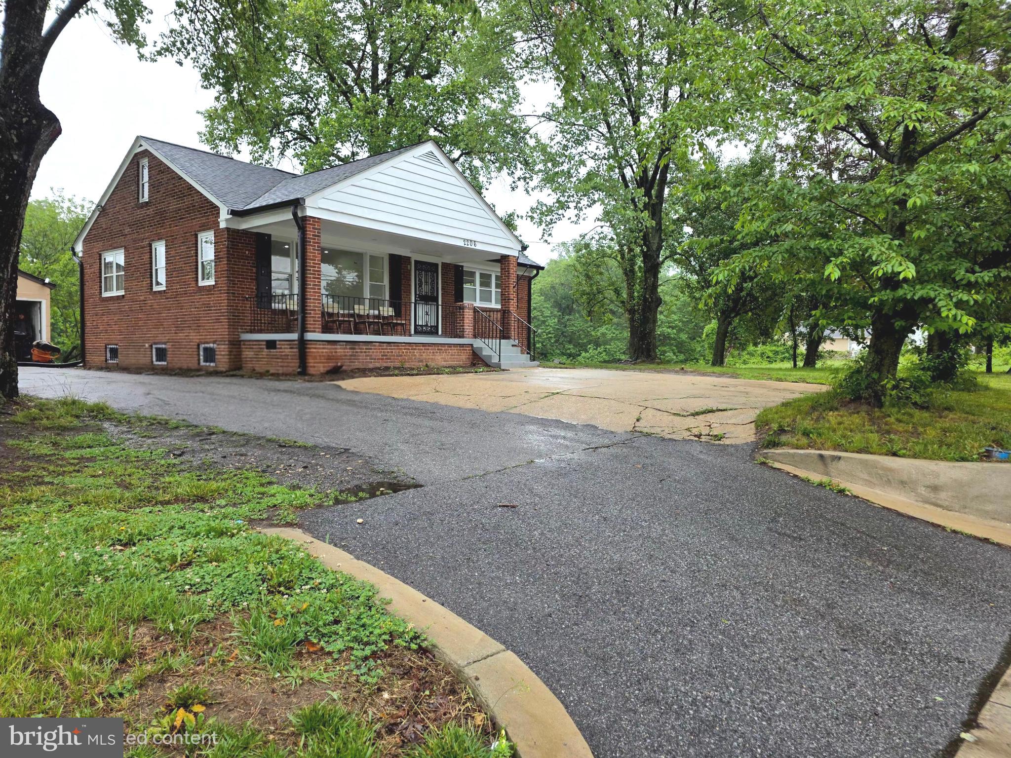 FORT WASHINGTON - Residential