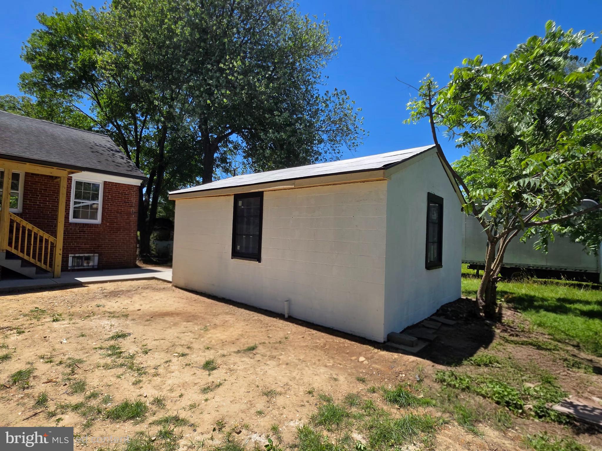 FORT WASHINGTON - Residential