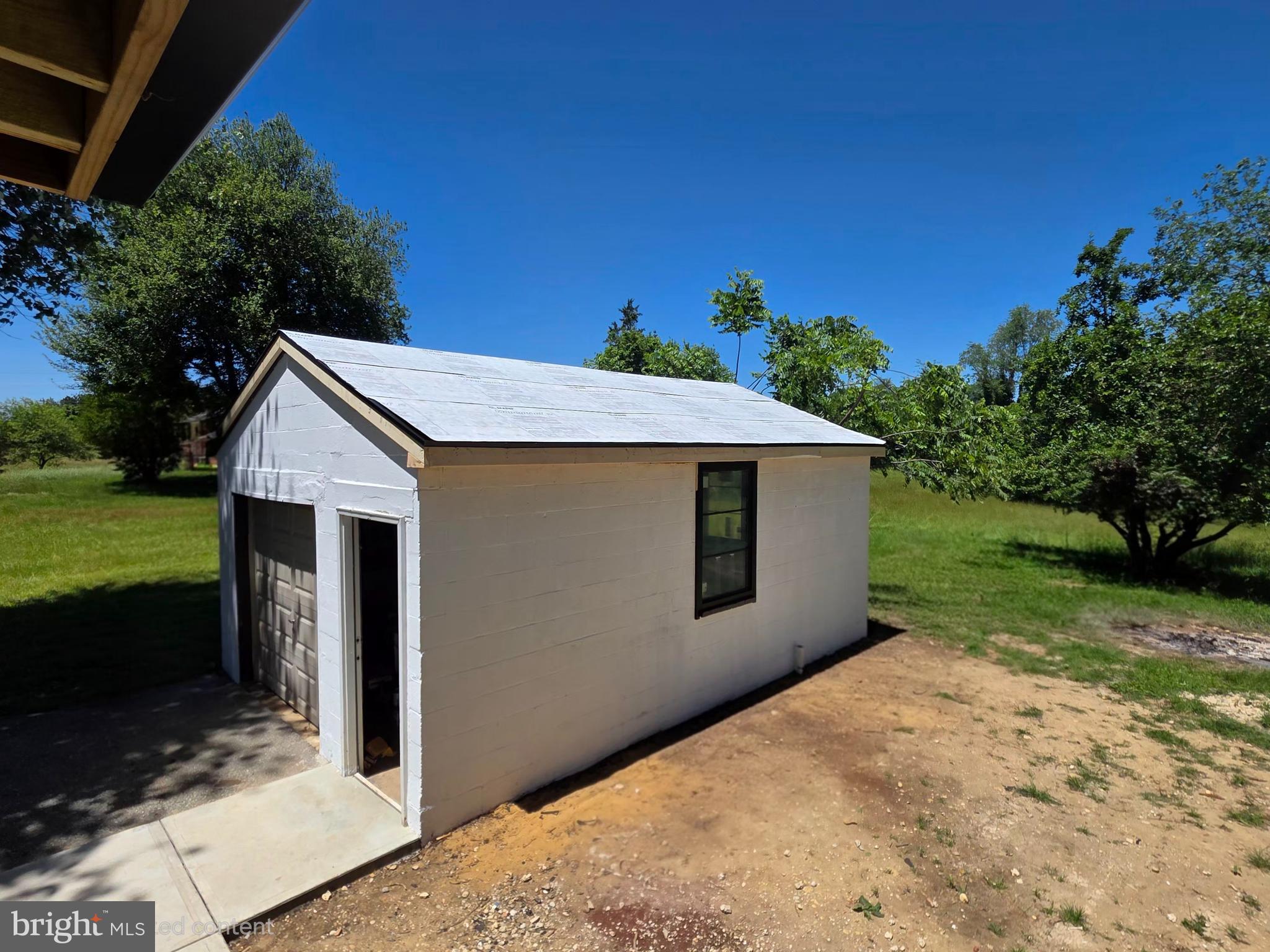 FORT WASHINGTON - Residential