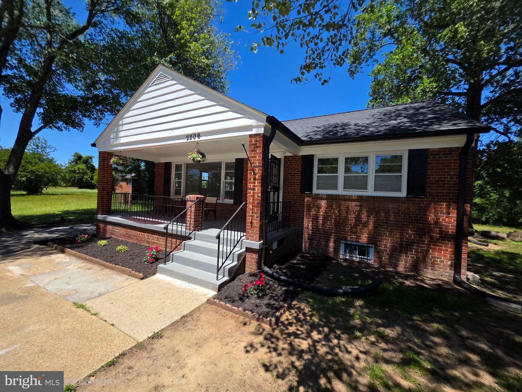 FORT WASHINGTON - Residential