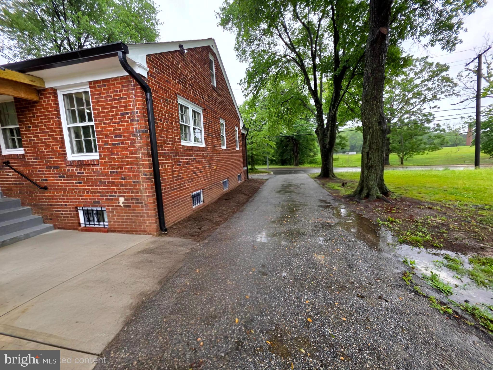 FORT WASHINGTON - Residential