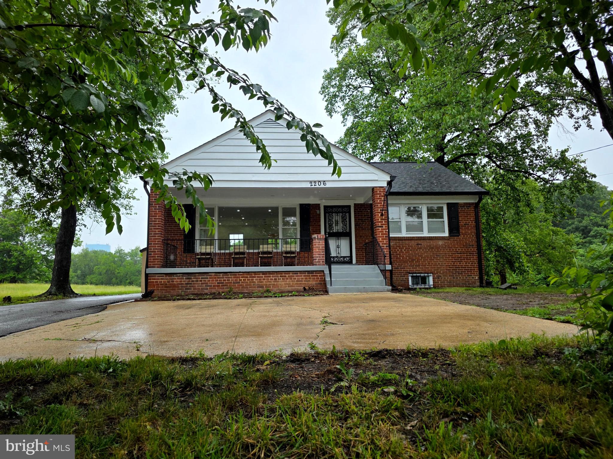 FORT WASHINGTON - Residential