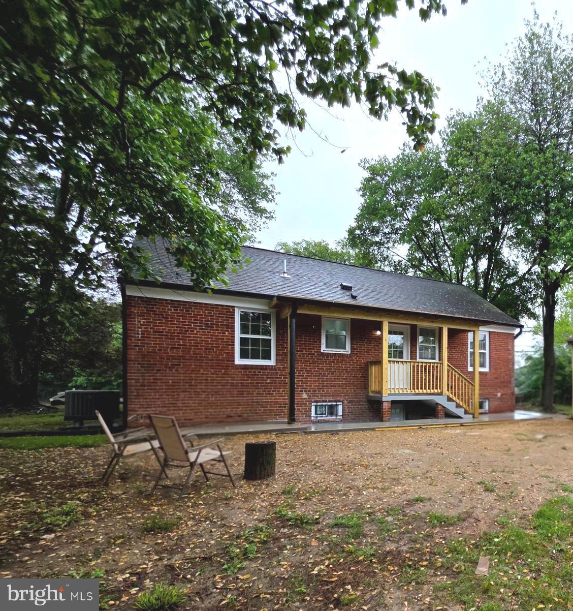 FORT WASHINGTON - Residential