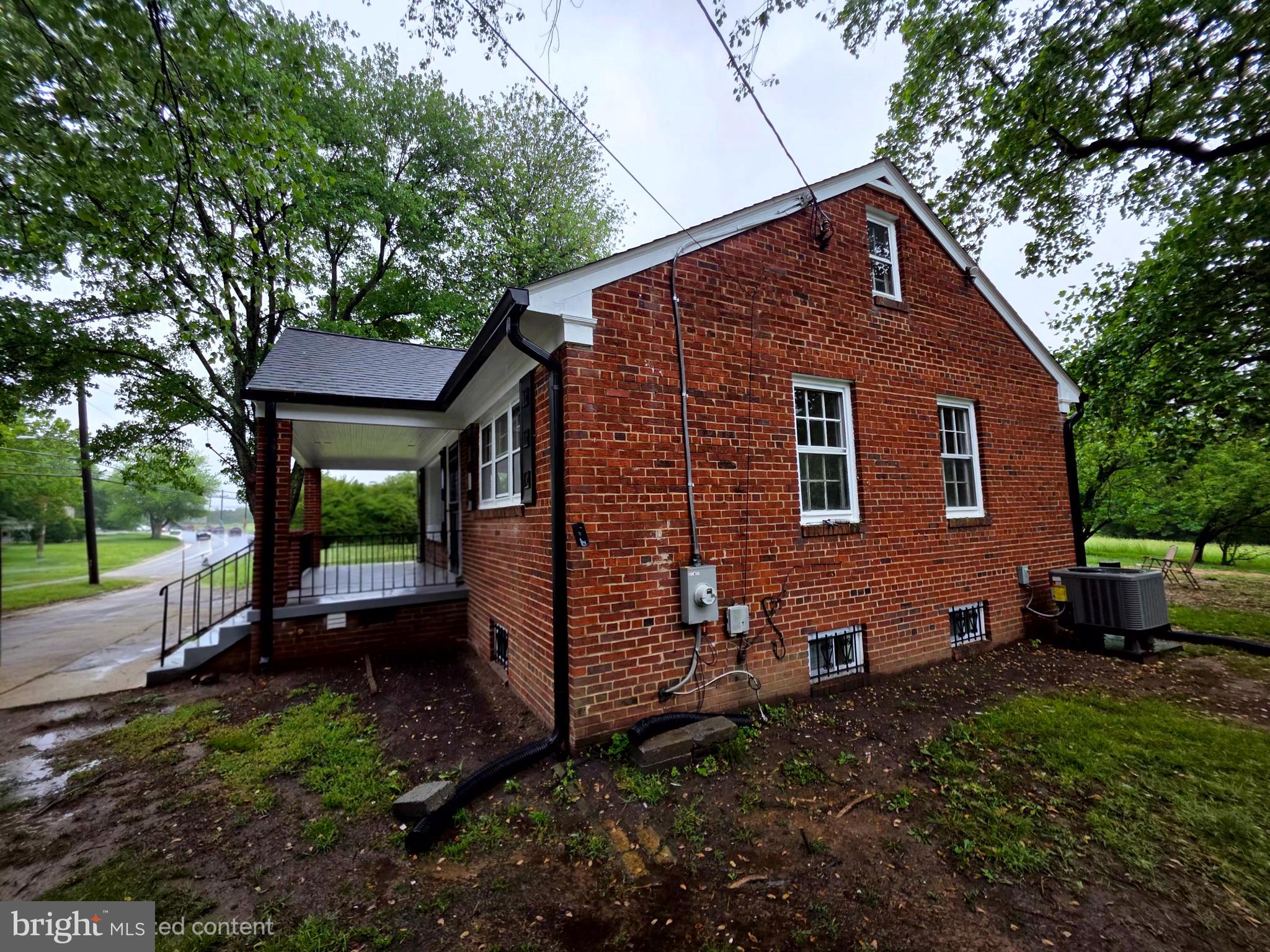 FORT WASHINGTON - Residential