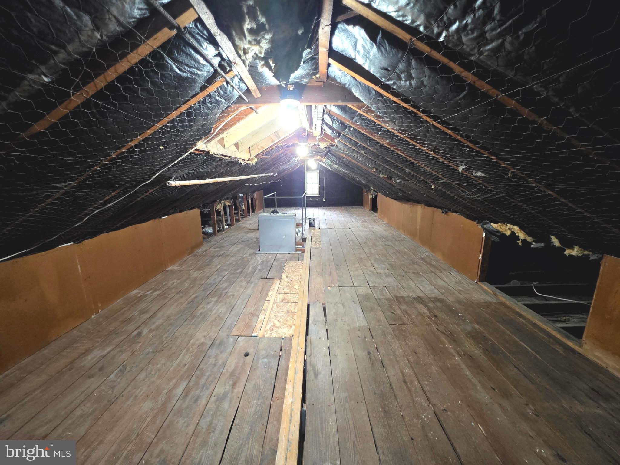 FORT WASHINGTON - Residential