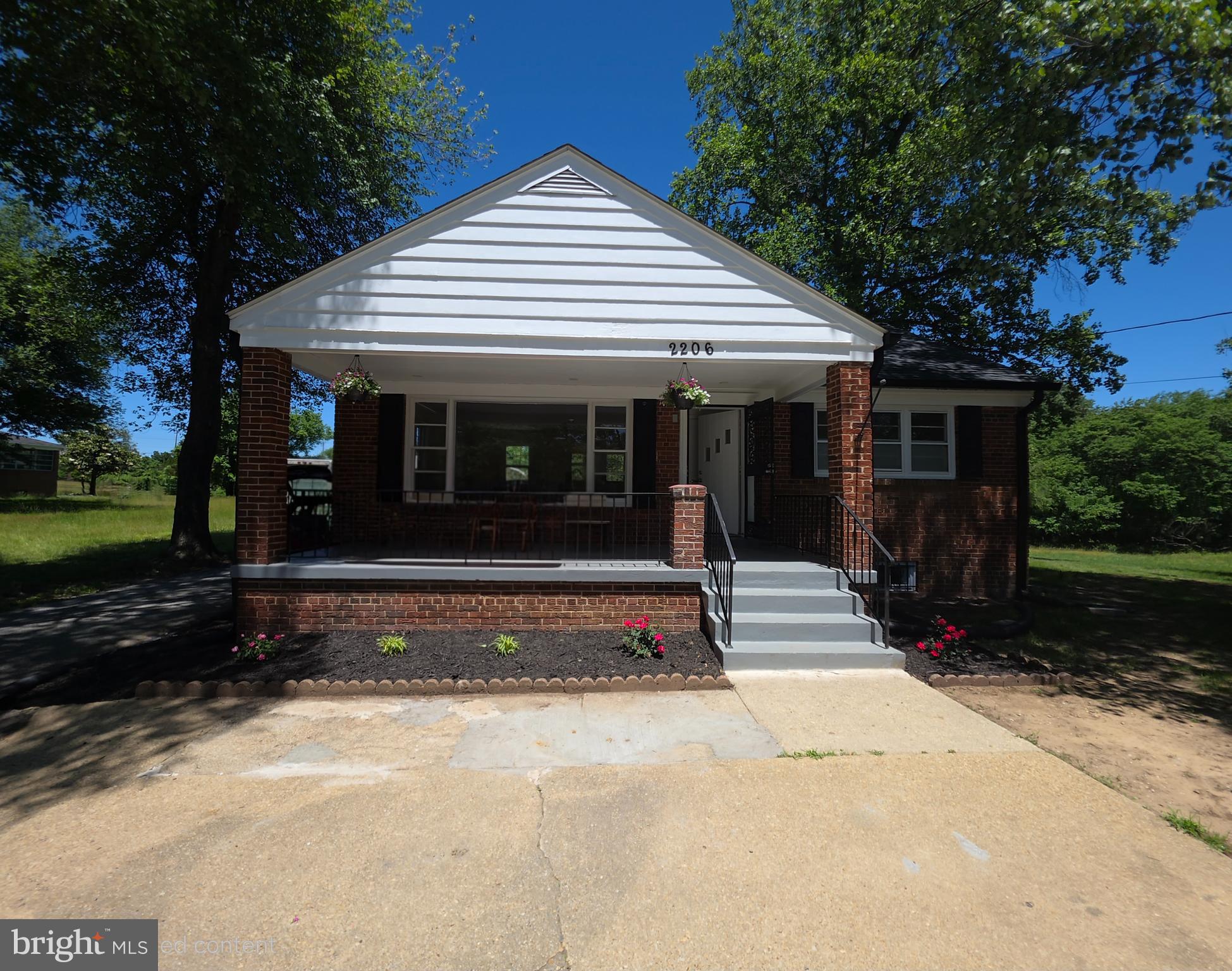 FORT WASHINGTON - Residential