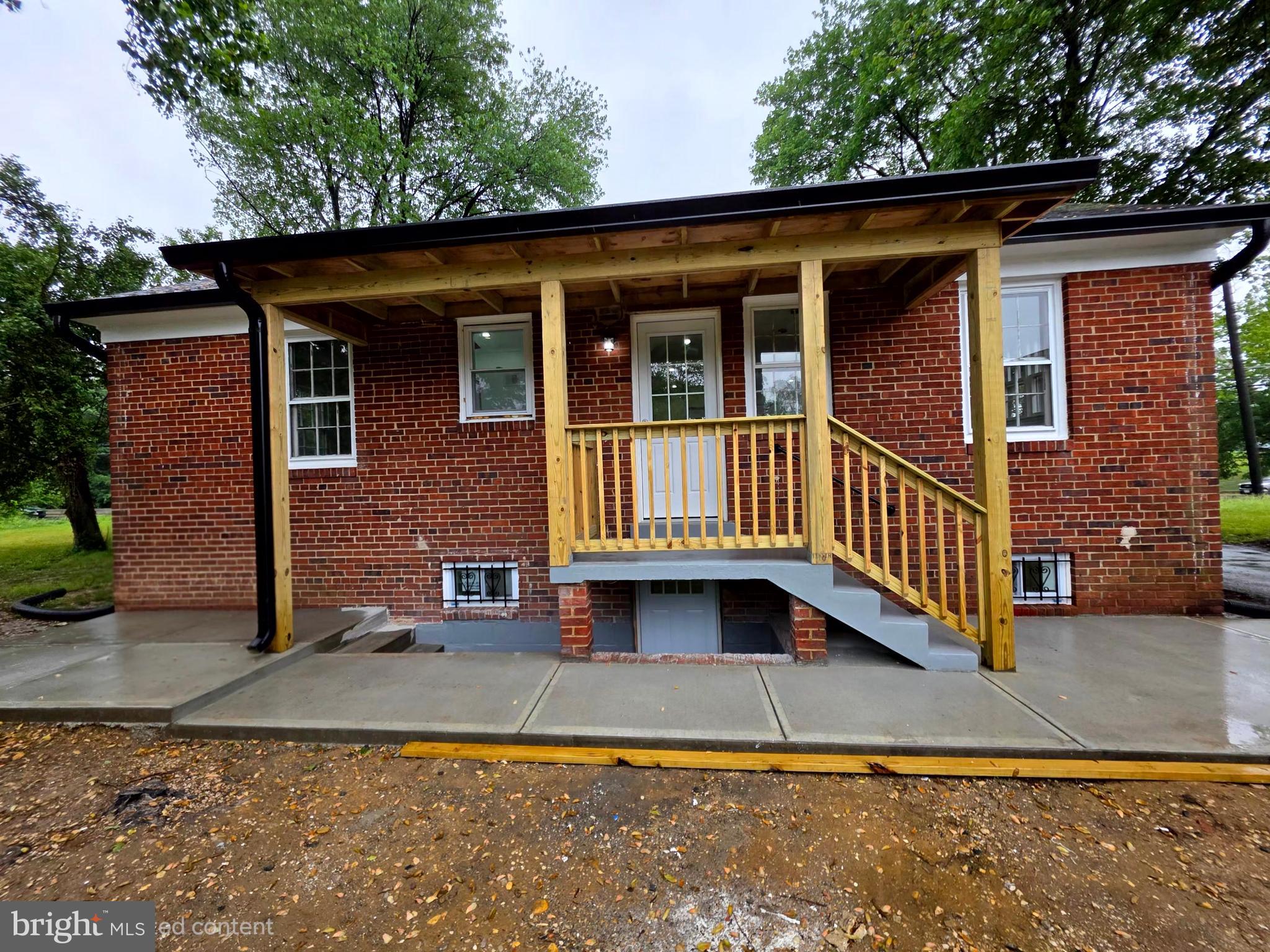 FORT WASHINGTON - Residential
