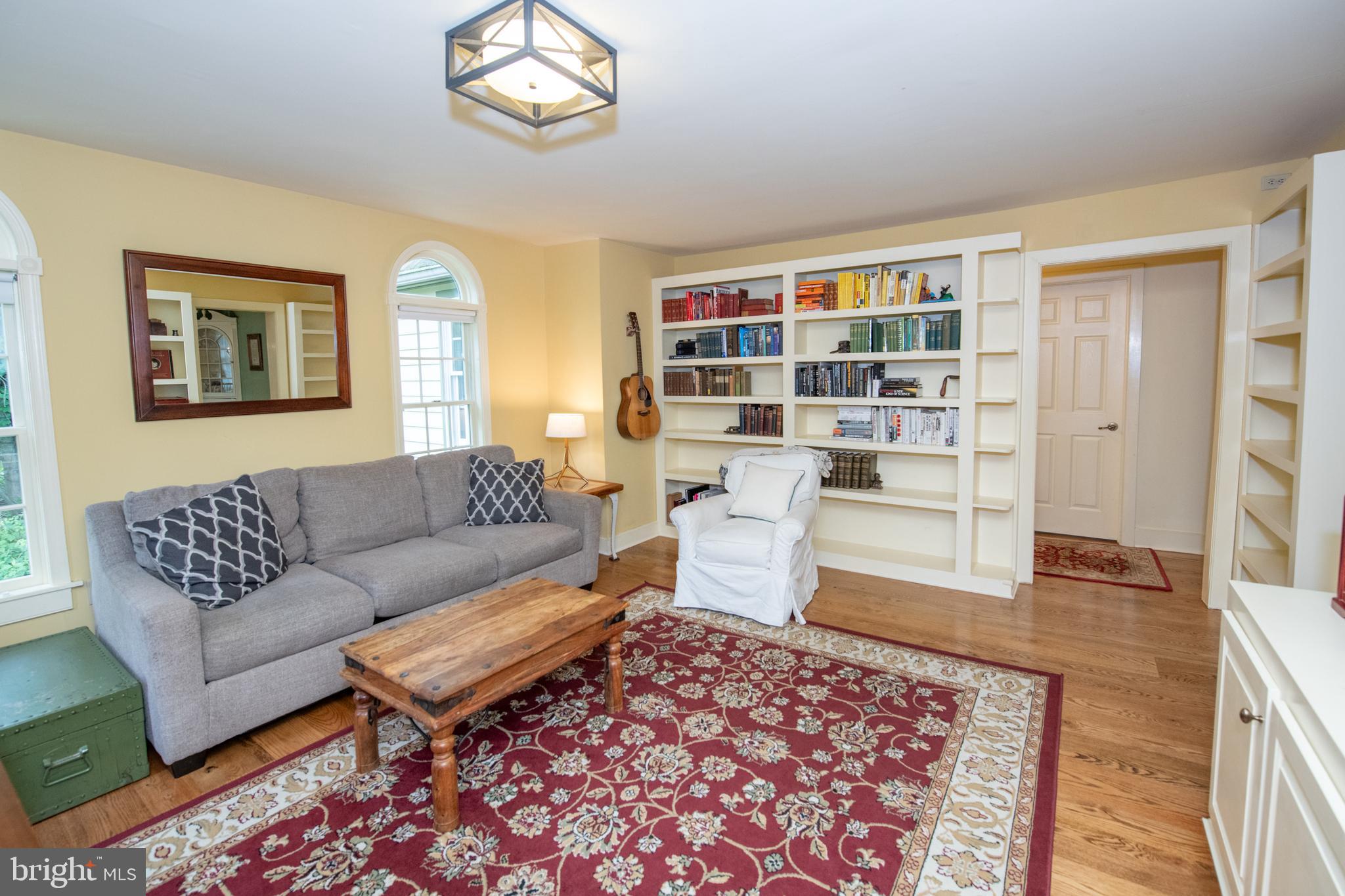 107 STOOPVILLE ROAD