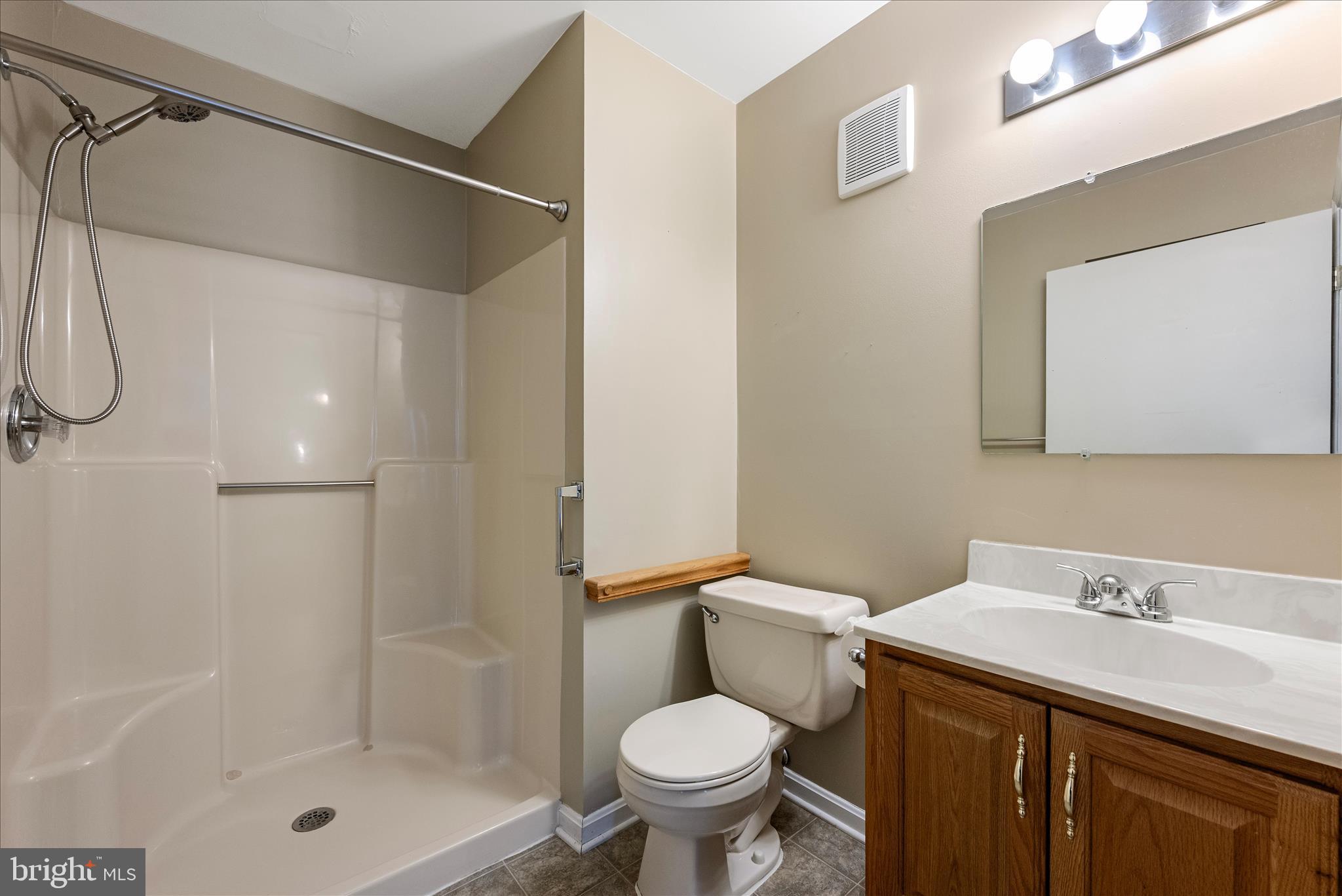 TIMBERLAKE TERRACE - Residential