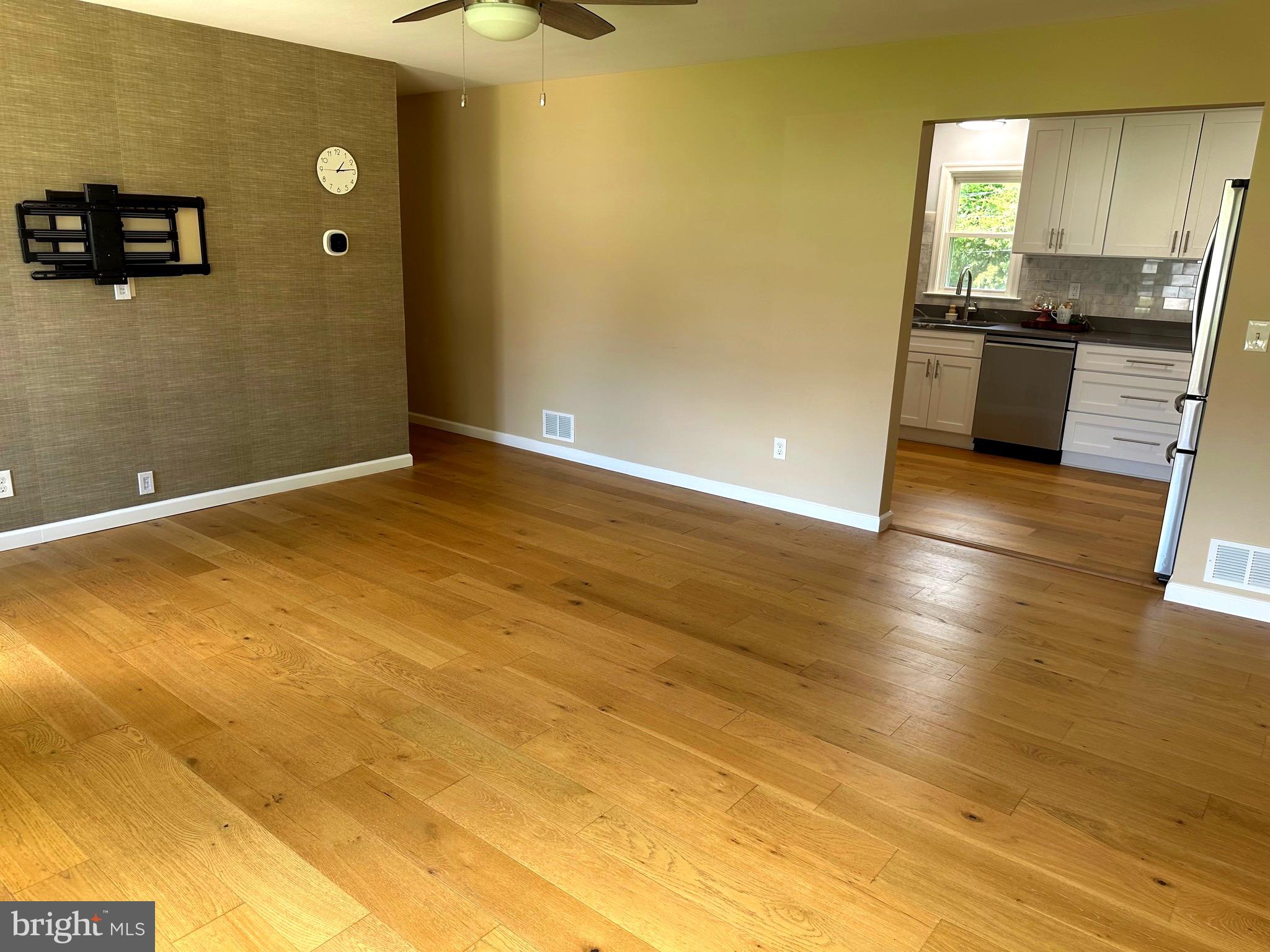 LINTHICUM HEIGHTS - Residential