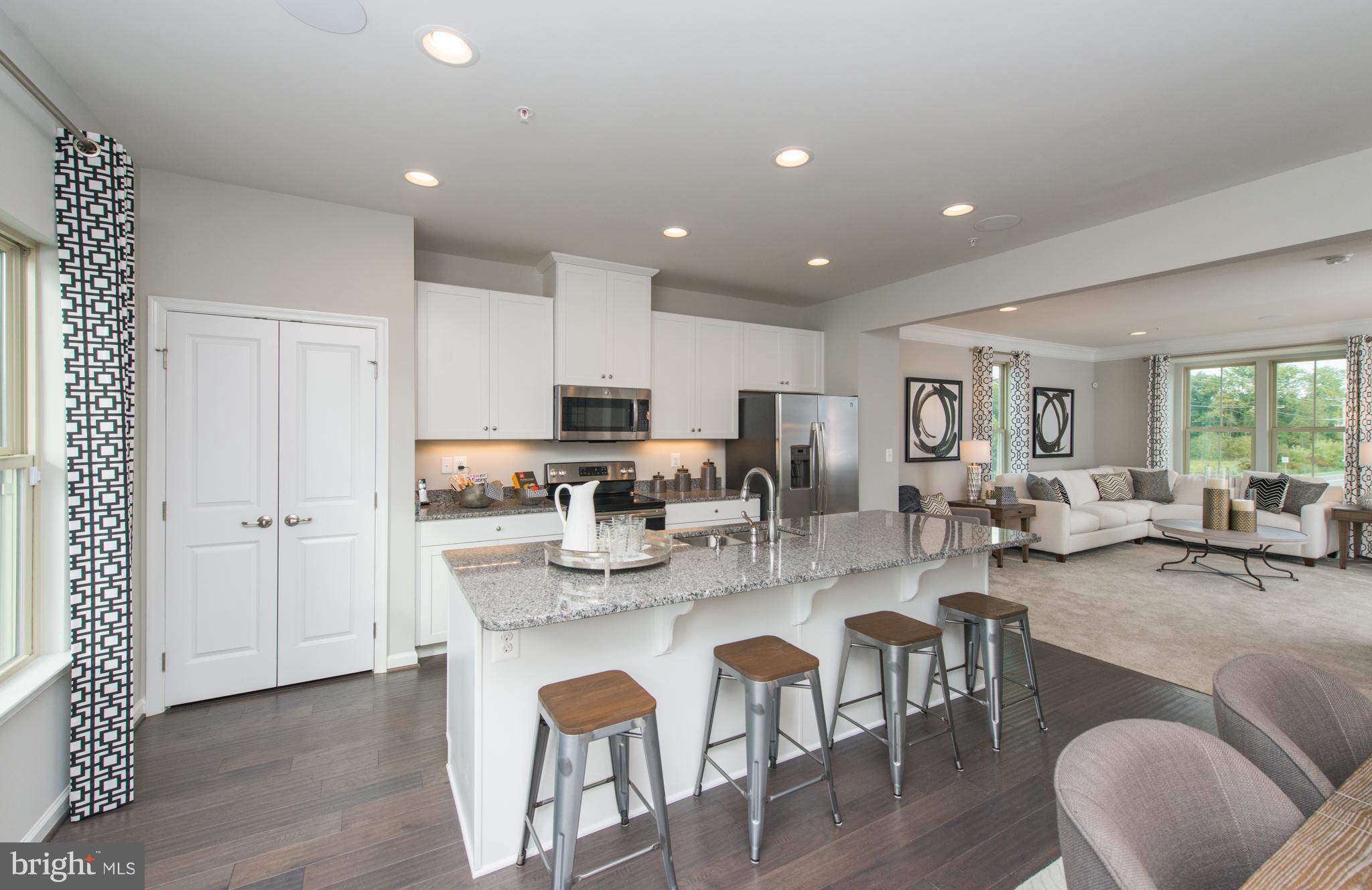 THE TOWNES AT BYNUM RUN - Residential