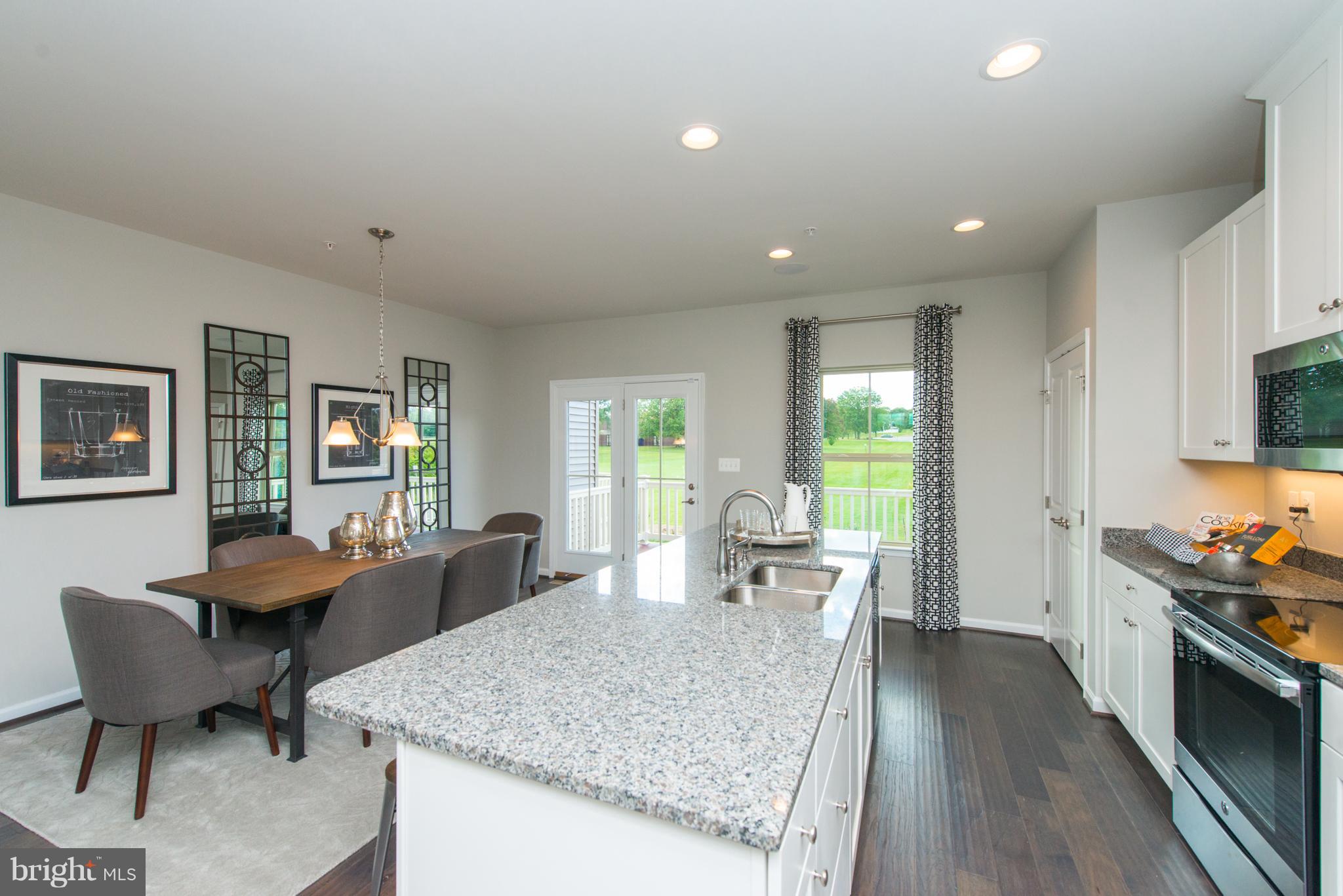 THE TOWNES AT BYNUM RUN - Residential