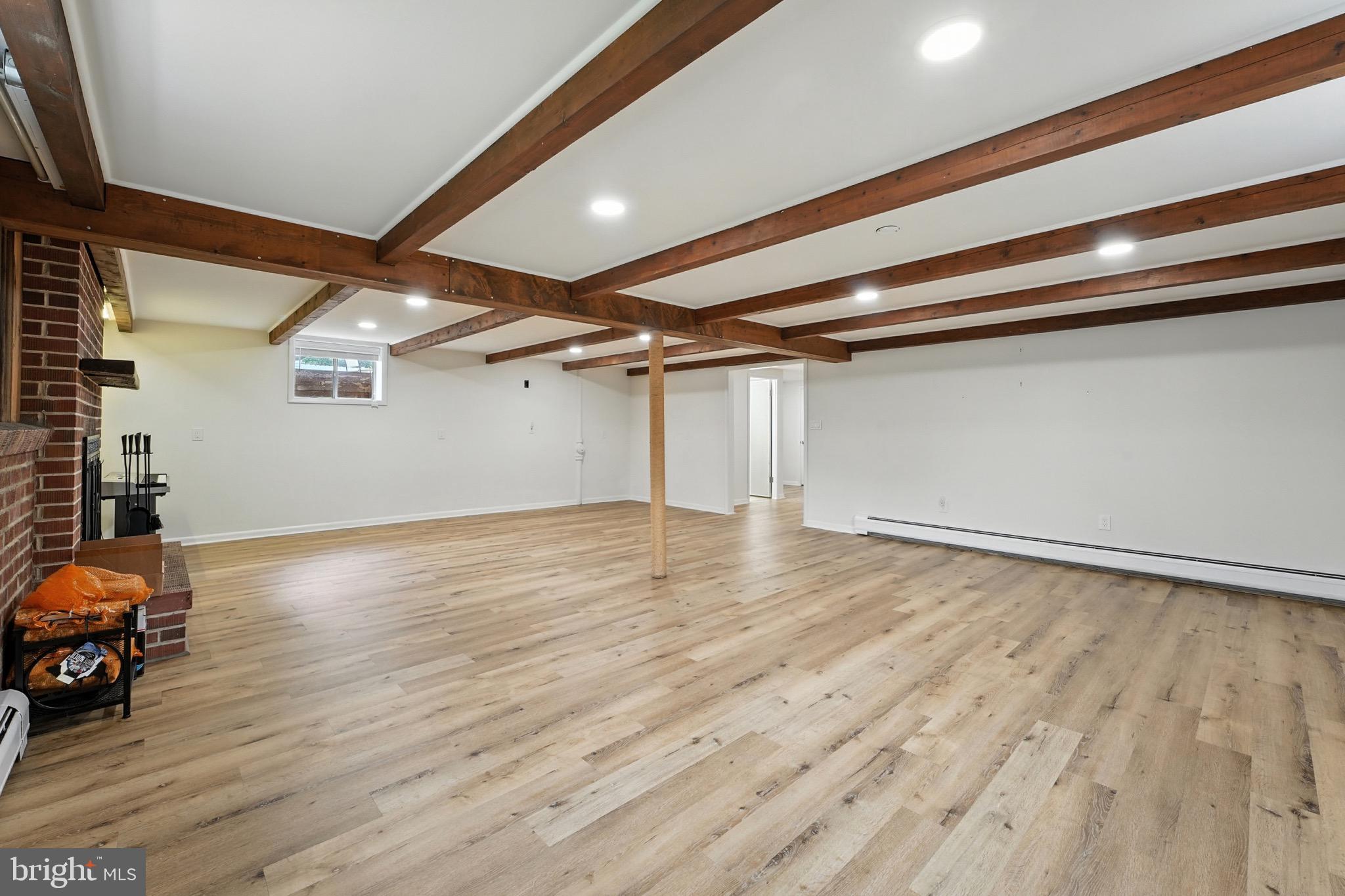 HAMMOND PARK - Residential