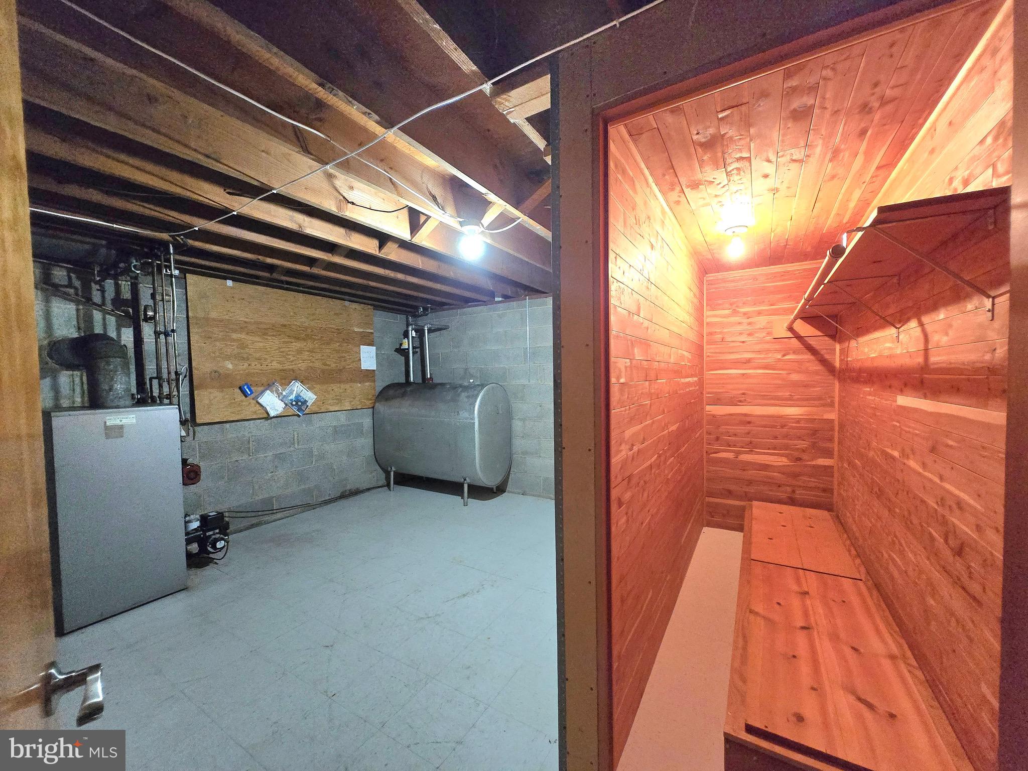 HAMMOND PARK - Residential