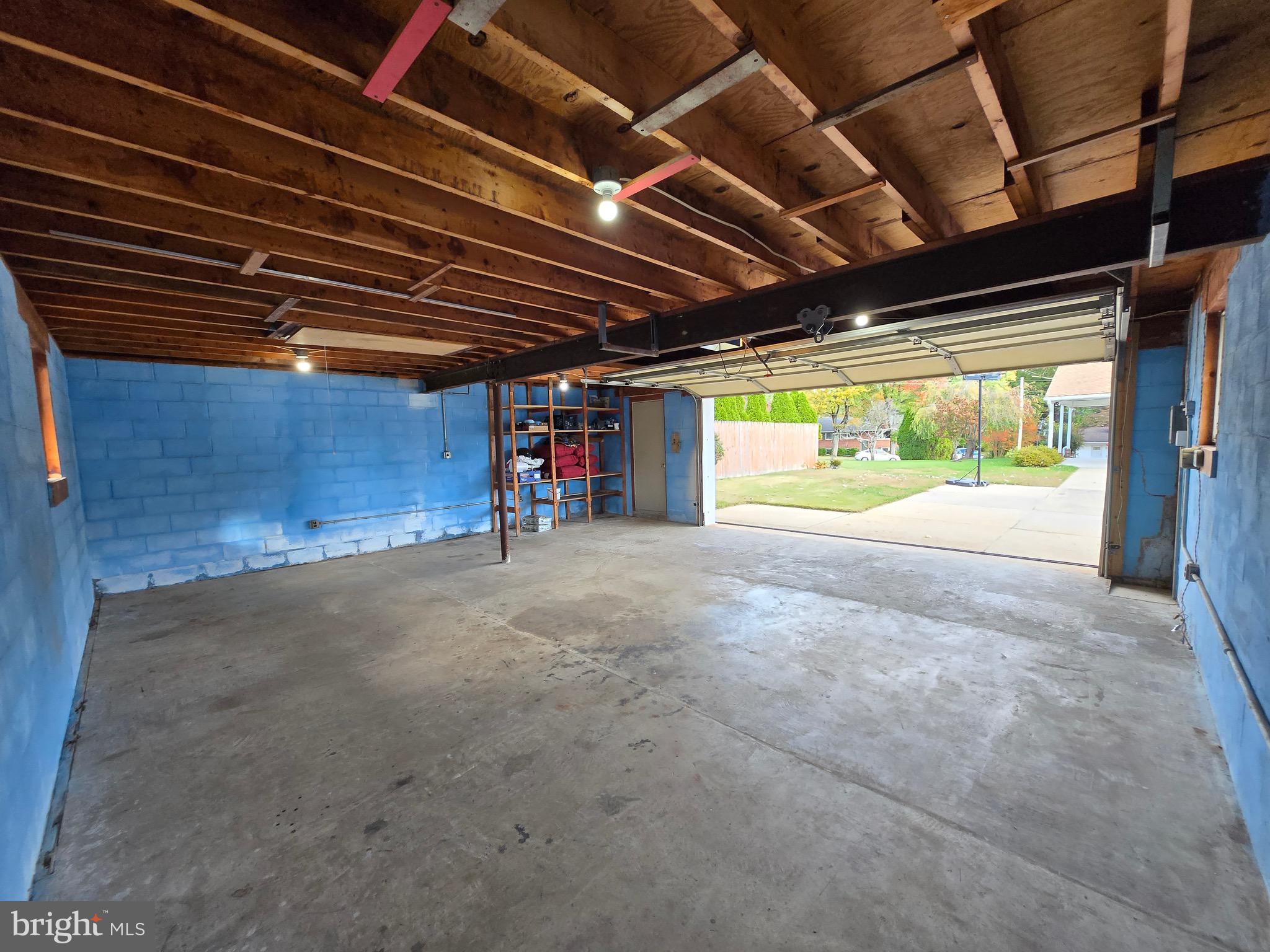 HAMMOND PARK - Residential