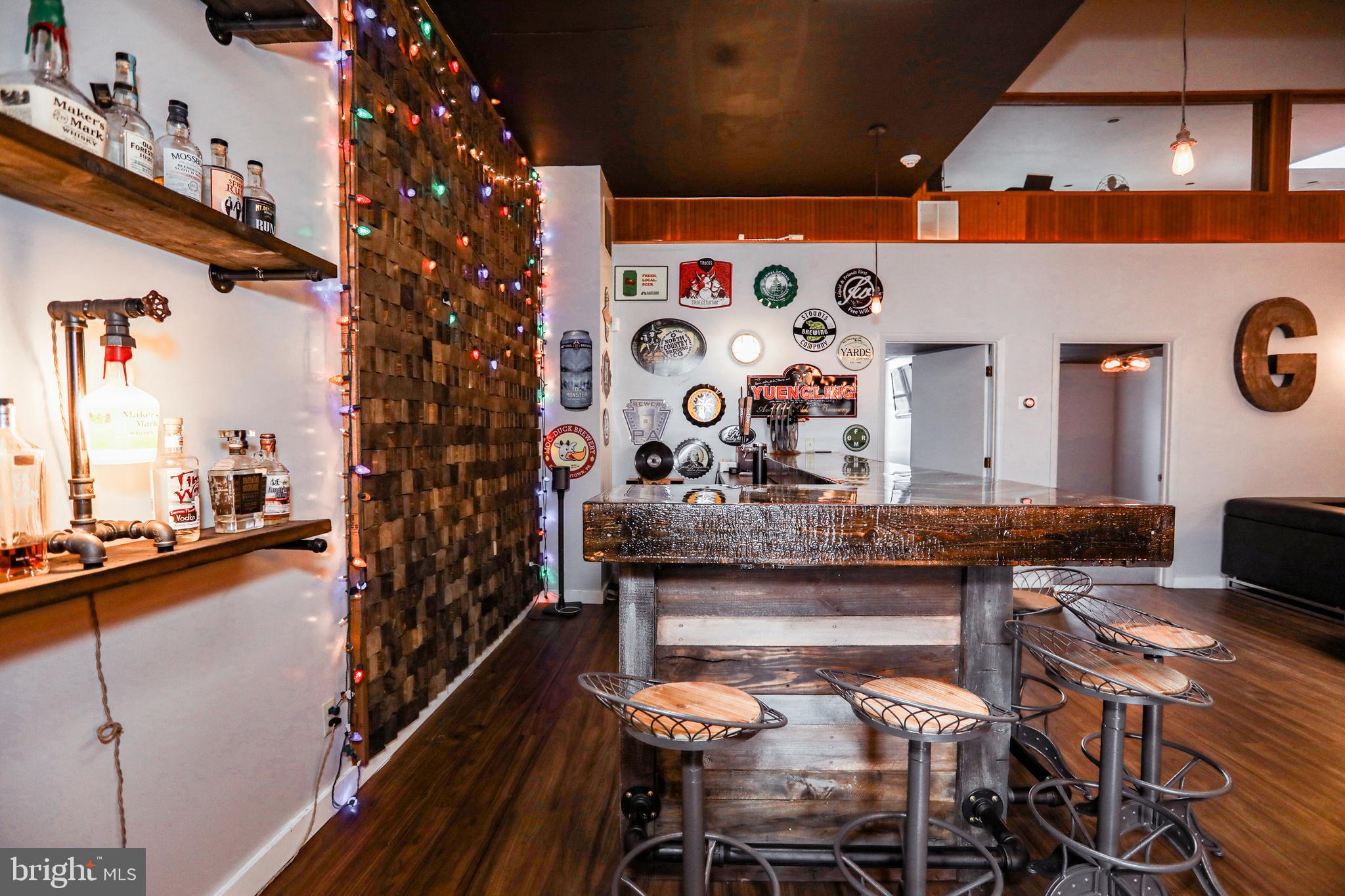 HISTORIC MIDTOWN - Commercial Sale