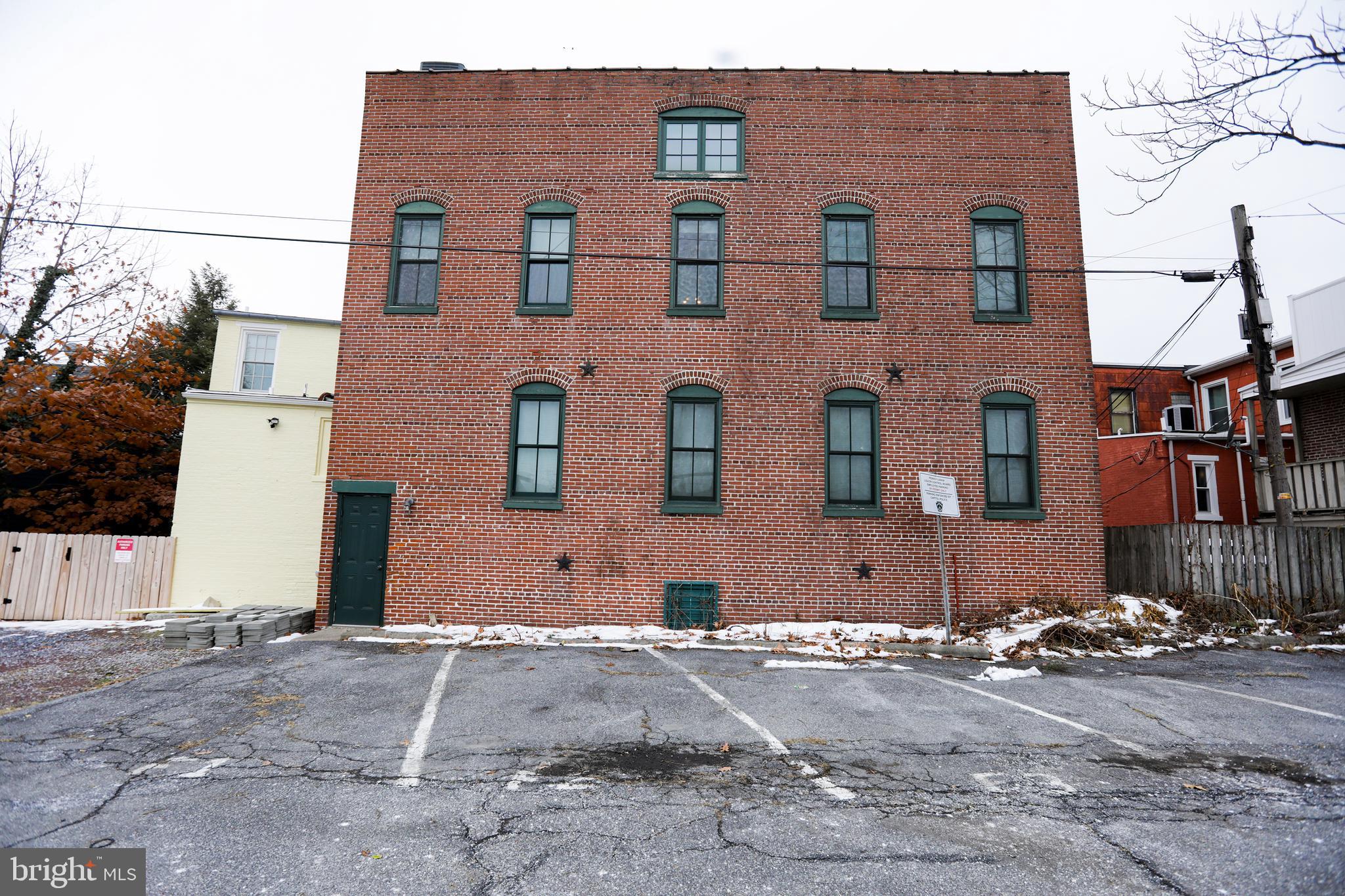 HISTORIC MIDTOWN - Commercial Sale