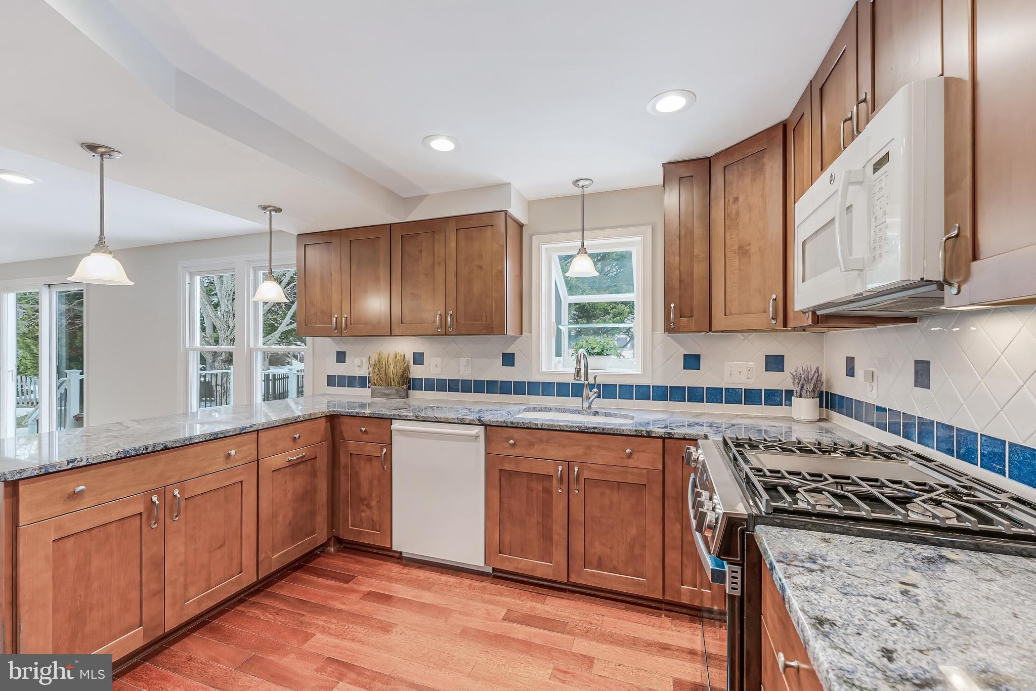 MONTEREY ESTATES - Residential