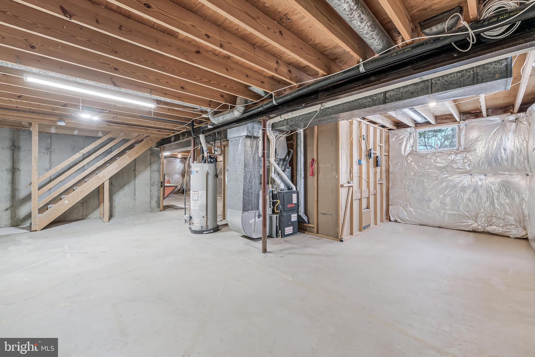 MONTEREY ESTATES - Residential