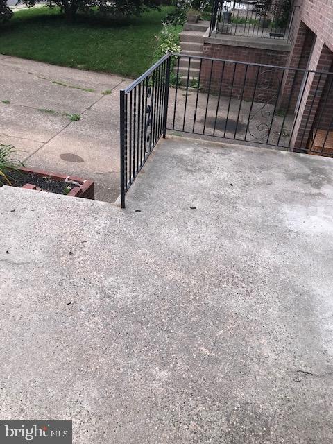 FOX CHASE - Residential