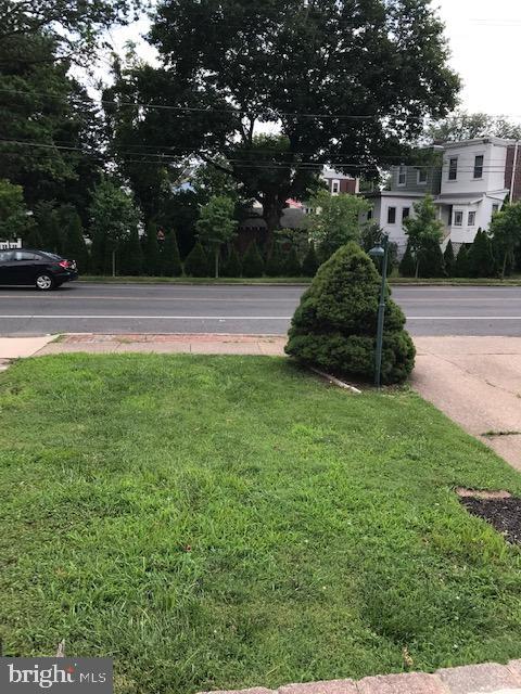 FOX CHASE - Residential