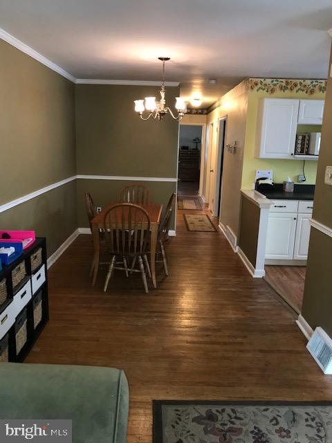 FOX CHASE - Residential
